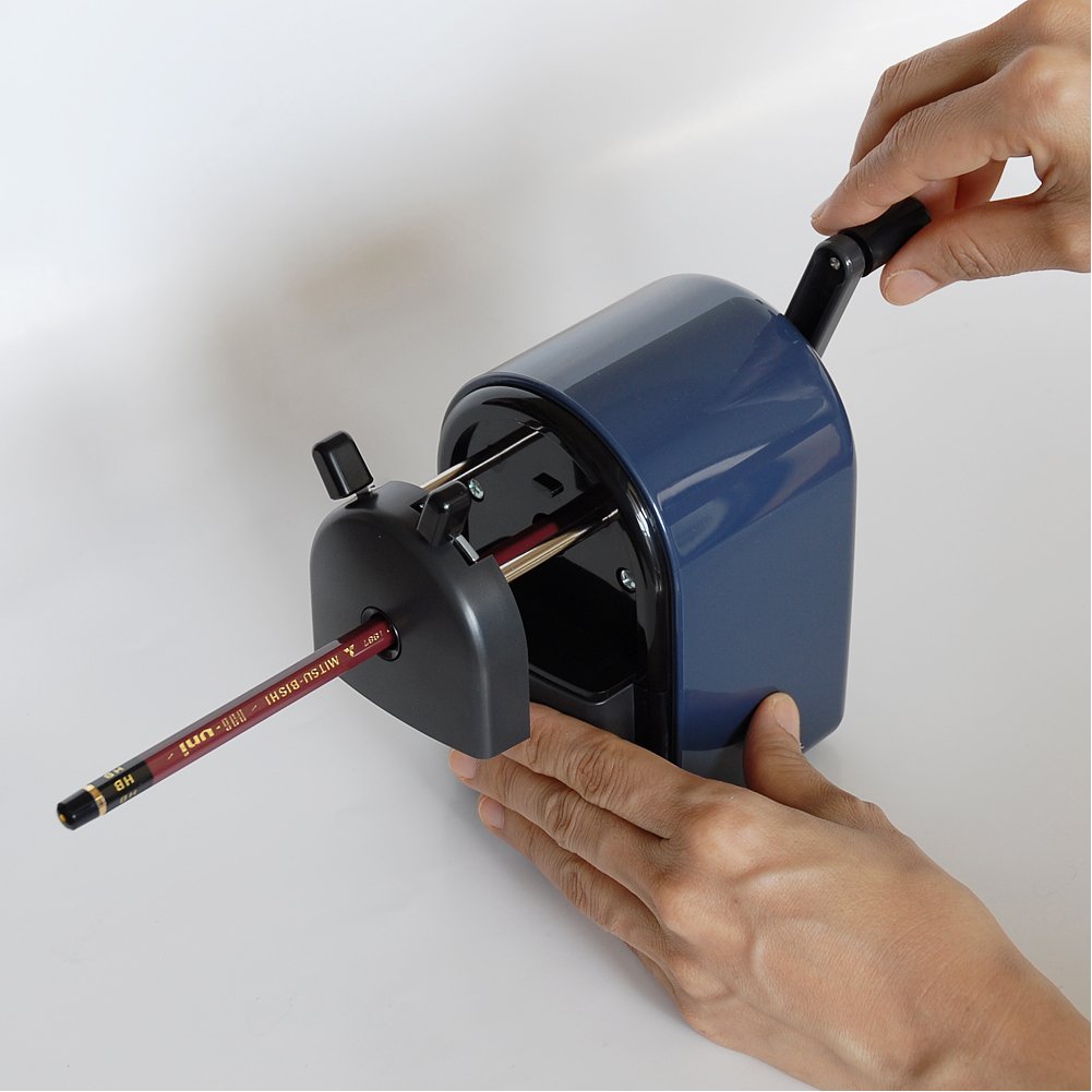 Uni KH-20 Hand Crank Wooden Pencil Sharpener - Blue (japan import)