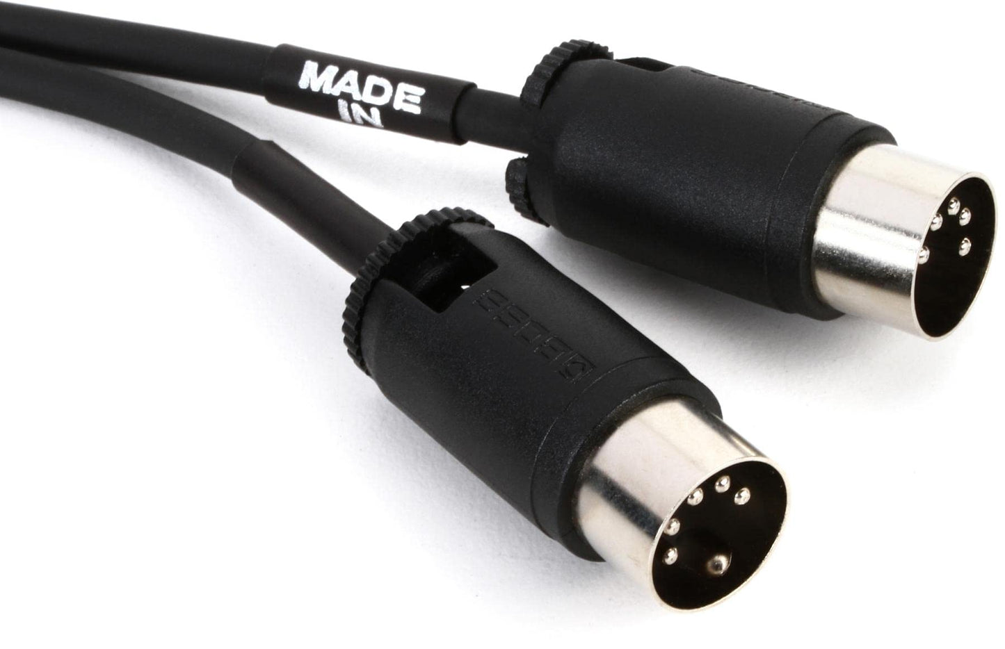 BOSS 2ft/60cm Length – Space-Saving MIDI Cable with Multi-Directional connectors, Perfect for pedalboards and All MIDI Applications. (BMIDI-PB2)