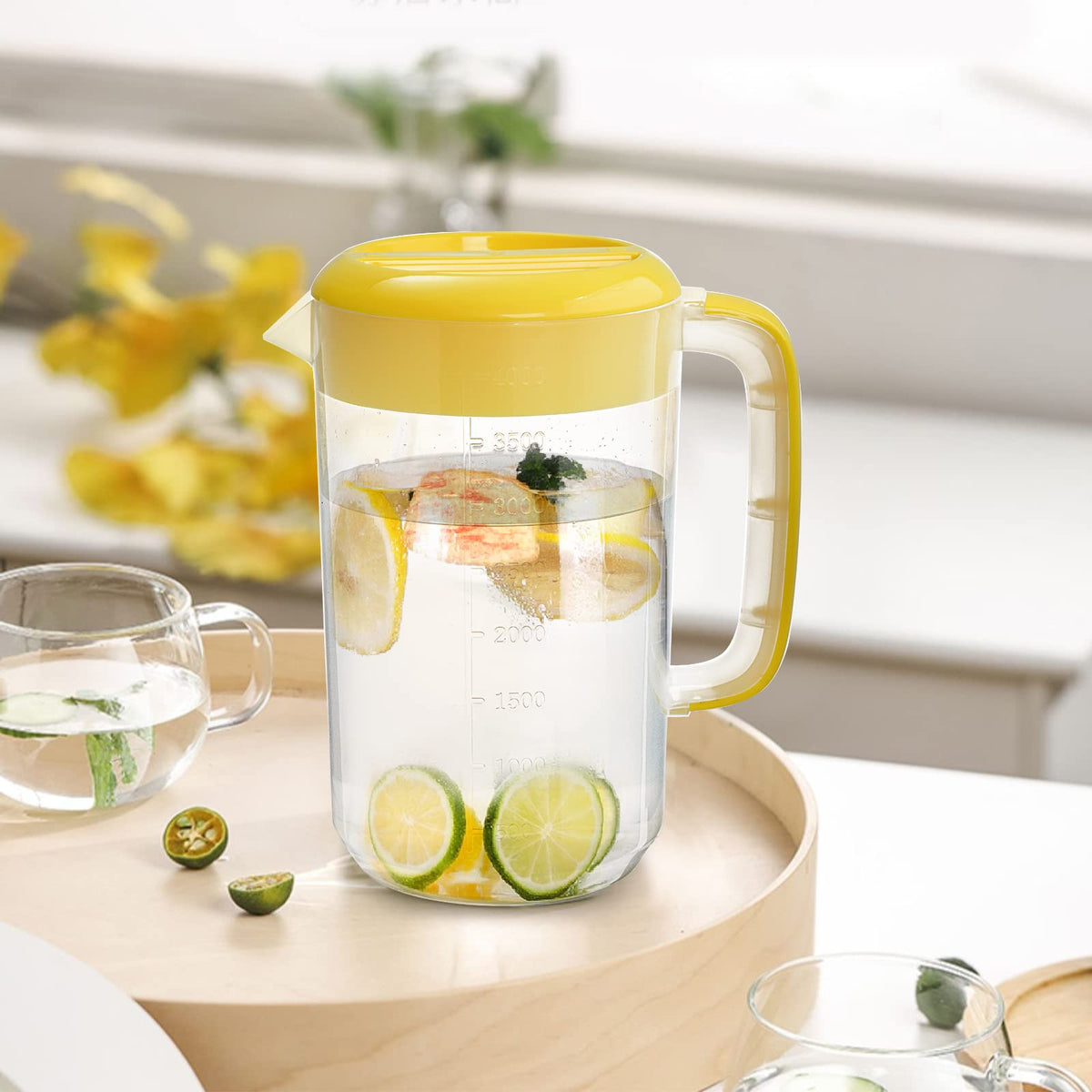 Jucoan 2 Pack 1 Gallon/4L Plastic Straining Pitcher, Large Water Carafe Drink Pitcher Jug Clear Ice Tea Maker Beverage Pitcher Perfect for Ice Tea, Lemonade