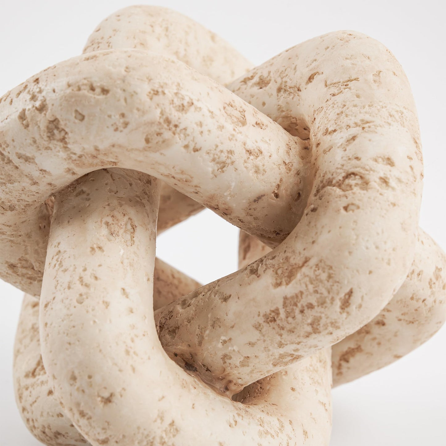 DN DECONATION 3 Link Knot Decor, Beige Travertine Coffee Table Decoration, Boho Chain Link Decor, Modern Shelf Entryway Objects for Home Living Room Farmhouse Bedroom Inspired Aesthetic Art