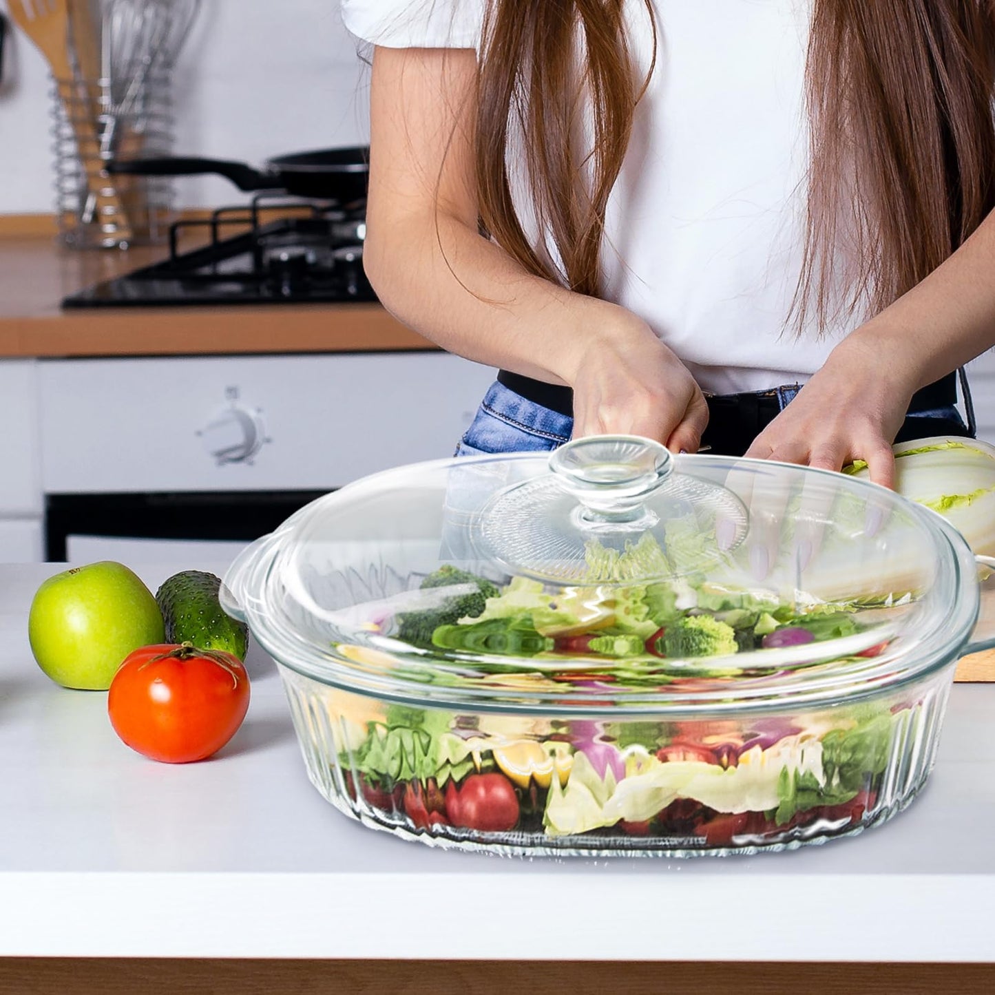Luvan 2.8L/3Qt Glass Casserole Dish with Lid and Handle, Clear Lead-Free Glass Baking Dish Casserole Cookware, Oven and Microwave Safe, Suitable for Marinating,Baking,Cooking