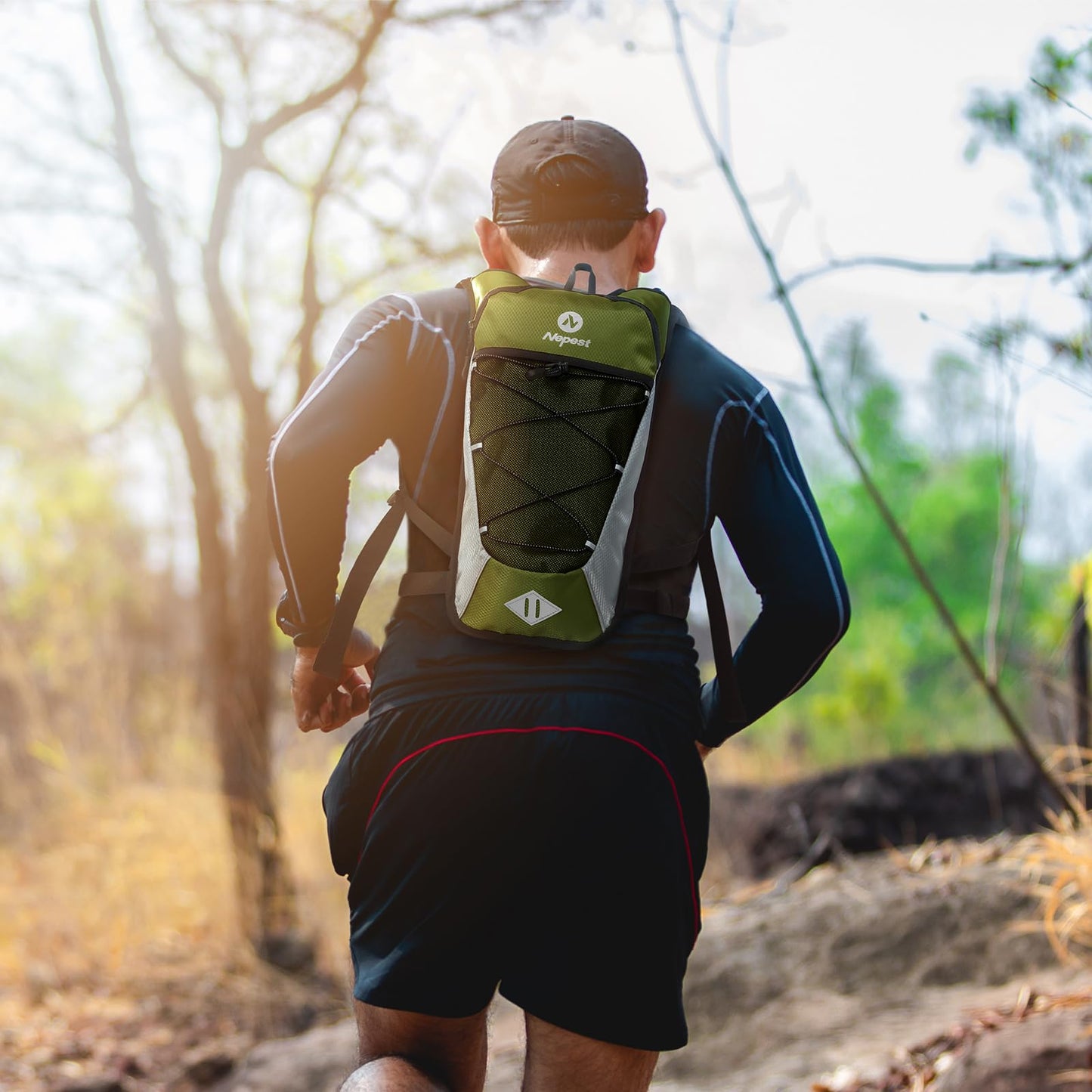 Hydration Pack Backpack, Water Backpack with 2L Water Bladder for Hiking Cycling Running, Green