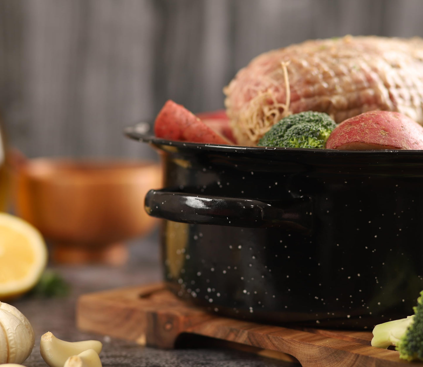GOURMEX 22lb Oval Black Ceramic Enamel Coated Roasting Pan | Dutch Oven Pot With Lid | Dishwasher Safe, Oven Safe, Freezer Safe | Ideal For Chicken, Turkey Roasting Pan