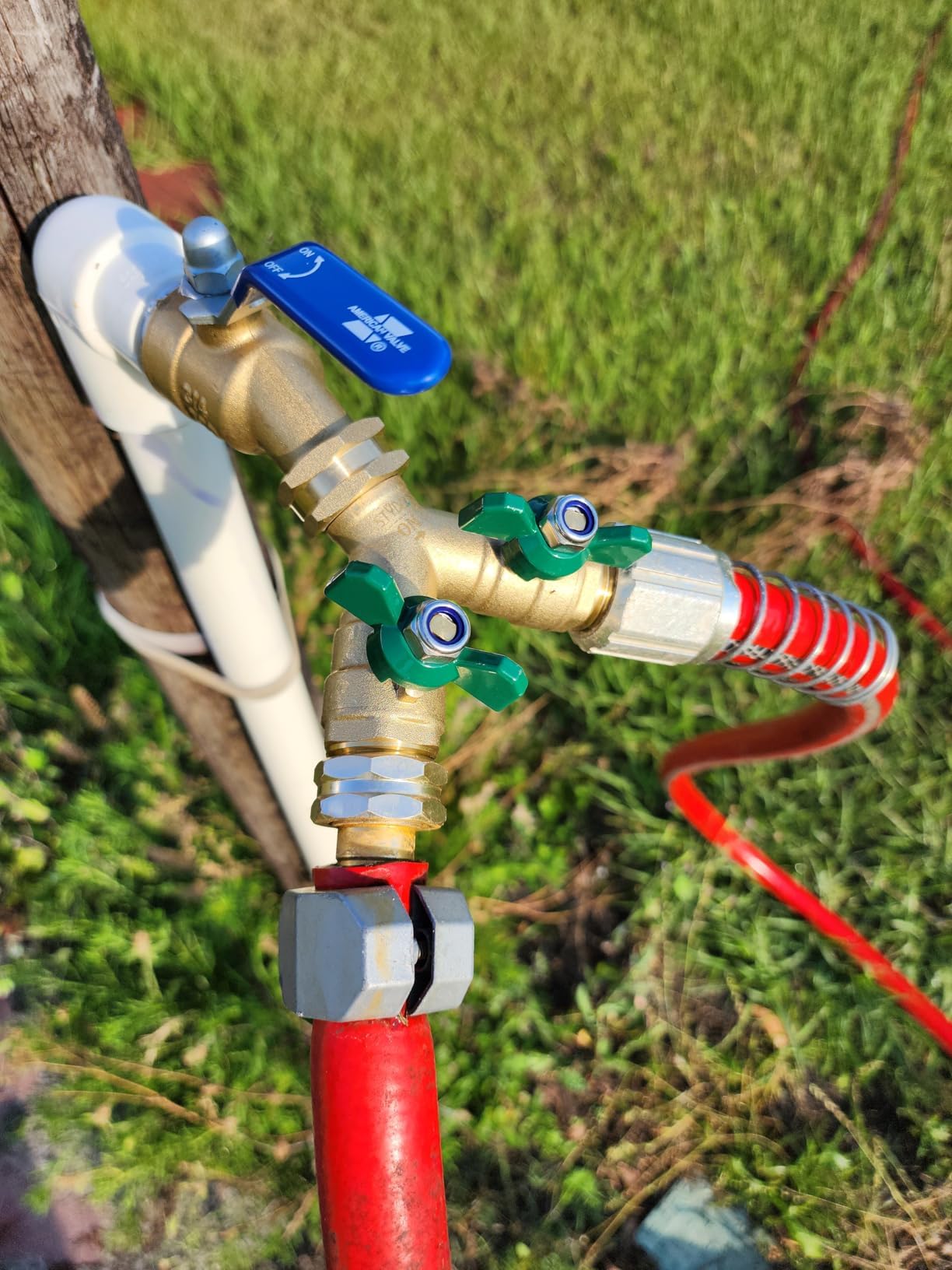 STYDDI Brass Garden Hose Splitter Full Flow, Heavy Duty Hose Splitter 2-Way High Flow, All Metal Hose Y Splitter with Shutoff, Outdoor Faucet Splitter Hose Connector, Water Hose Y Valve Tap Adapter