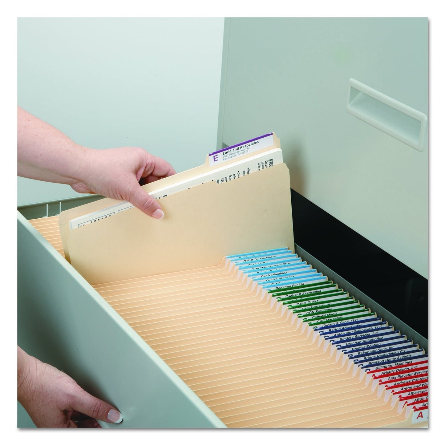 Smead Fastener Folders, Two 2-Inch Capacity Fasteners, 1/3 Cut 3rd Position Top Tab, Letter, Manila, 50 Per Box (14538)