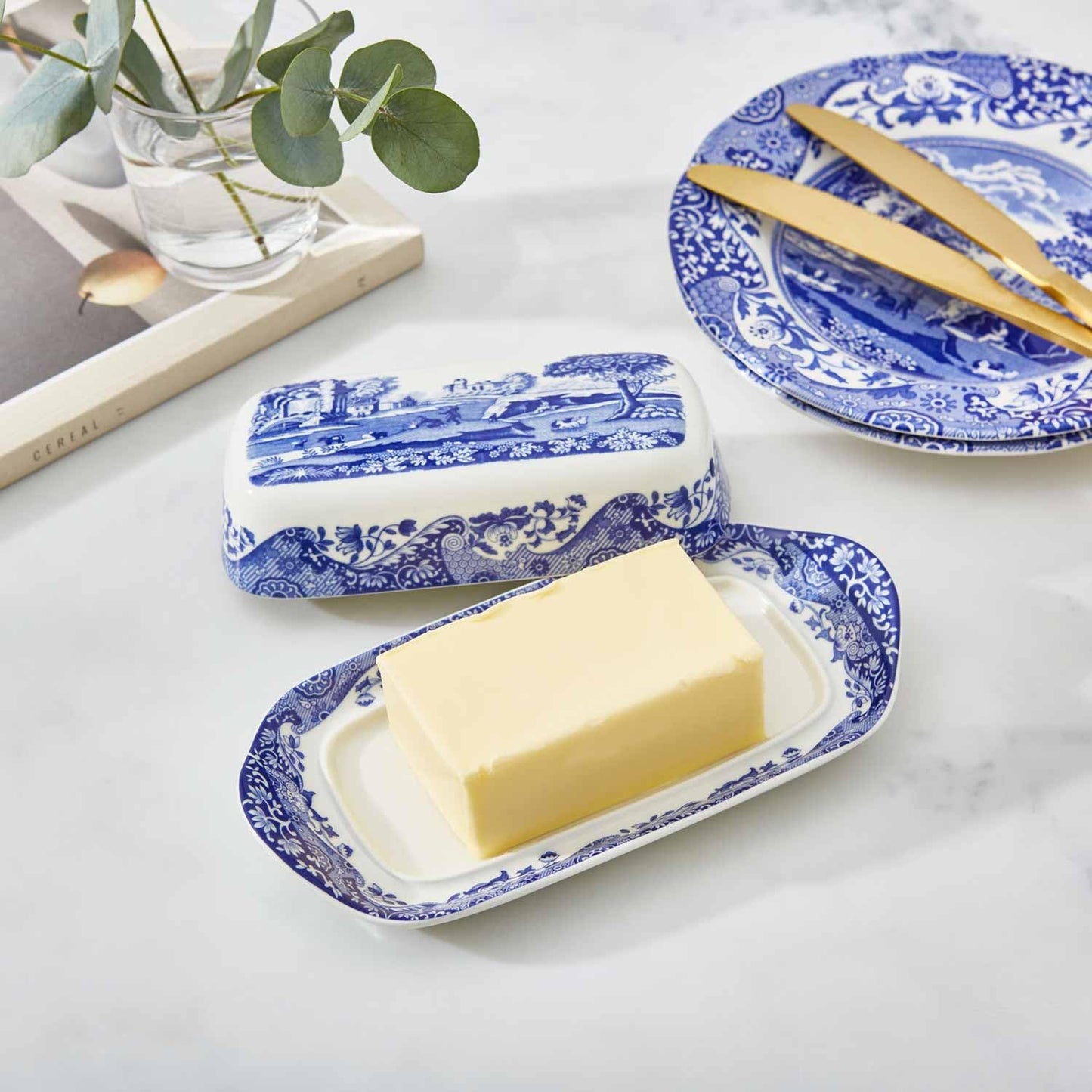Portmeirion Blue Italian Collection Butter Dish | Made of Porcelain | Butter Dish with Lid | Covered Butter Keeper for Kitchen | 8 Inches | Dishwasher Safe | Blue/White