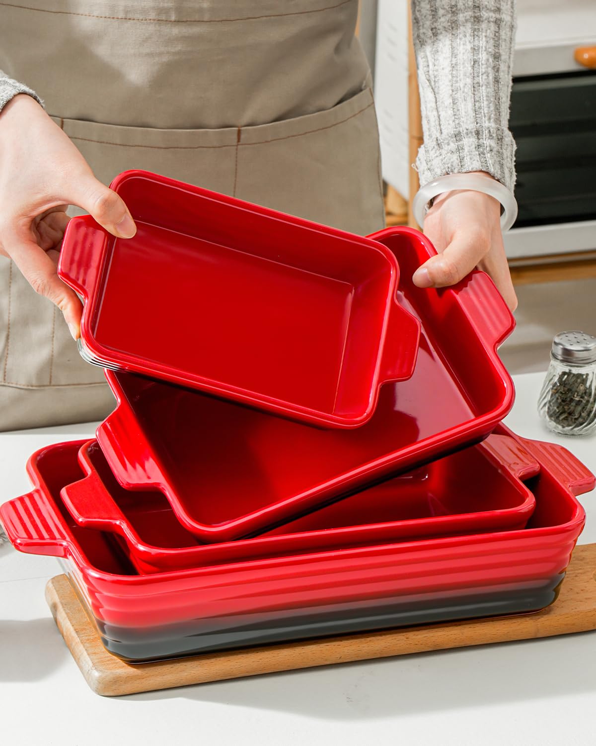 Casserole Dishes For Oven, Heat-Resistant Ceramic Bakeware Set Of 4 Rectangular Baking Dish Set With Handles For Lasagna, Cake, Pie, Dinner, Cooking, Ceramic Baking Dish, Red (9.4"/11.1"/12.2"/14.7")