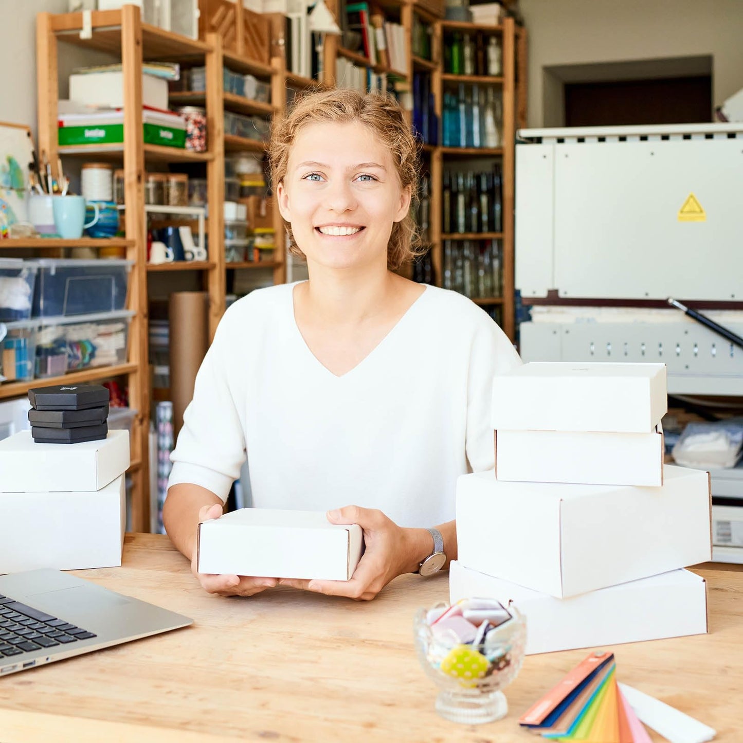 Yidomto 8x8x3 White Small Shipping Boxes - 25 Pack Corrugated Cardboard Mailer Boxes for Packaging, Mailing, Gift Giving | Sturdy, Recyclable, Perfect for Small Business Supplies, Ecommerce