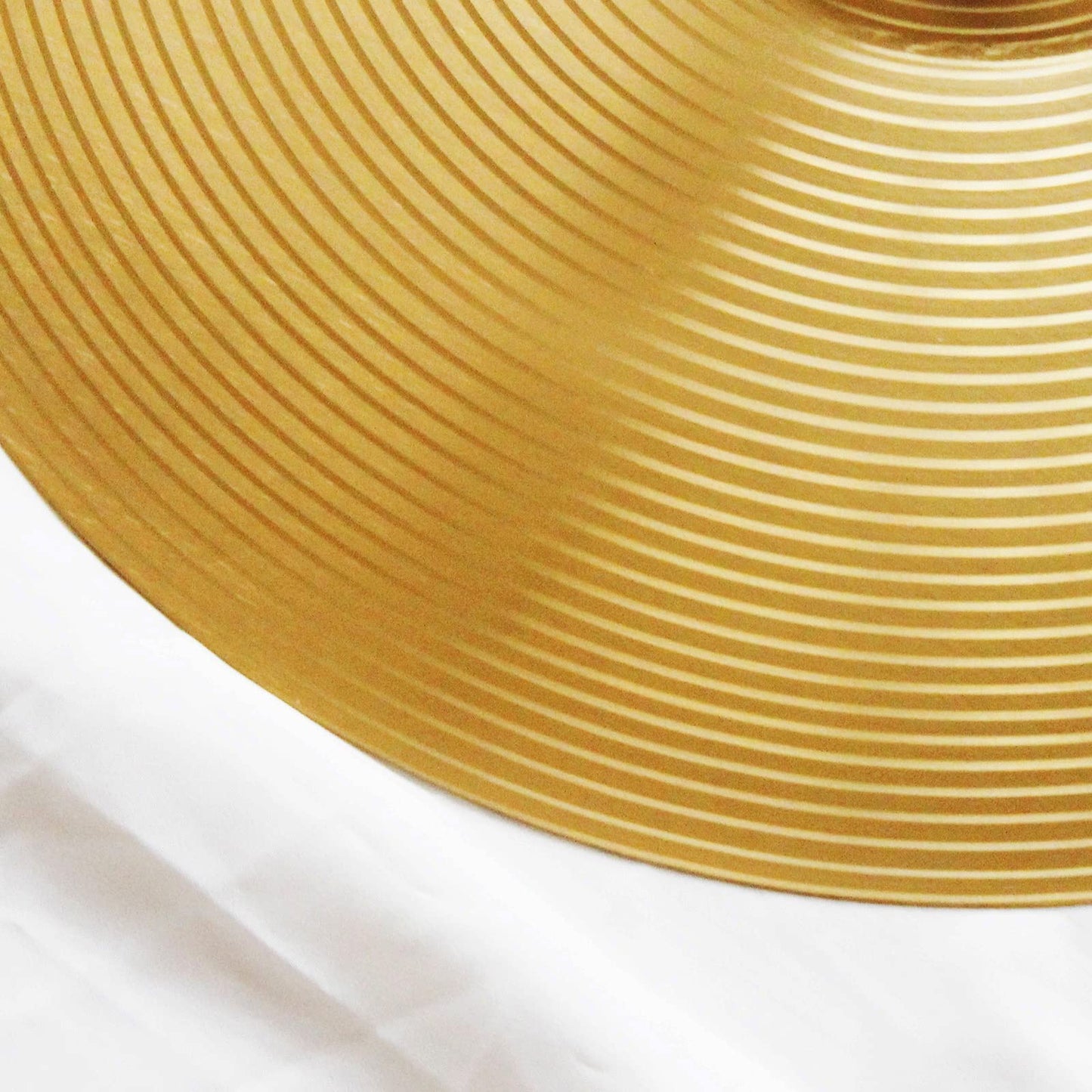 Arborea Crash Cymbal 18" Gold Hero Brilliant Finish Bright Sound Drum Cymbal For Practice (18"Crash)