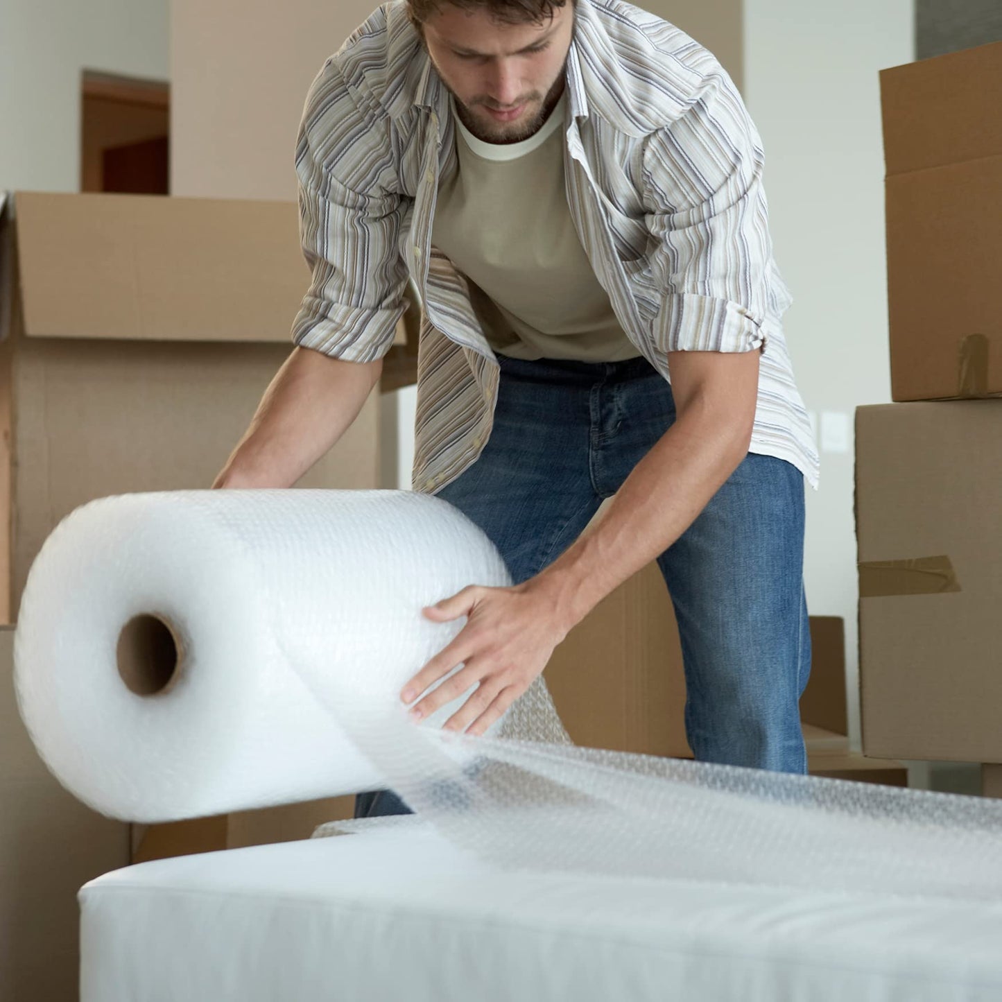 Uboxes Small Bubble Cushioning Wrap 3/16", Perforated Every 12" with Core (Small - 175' x 12")