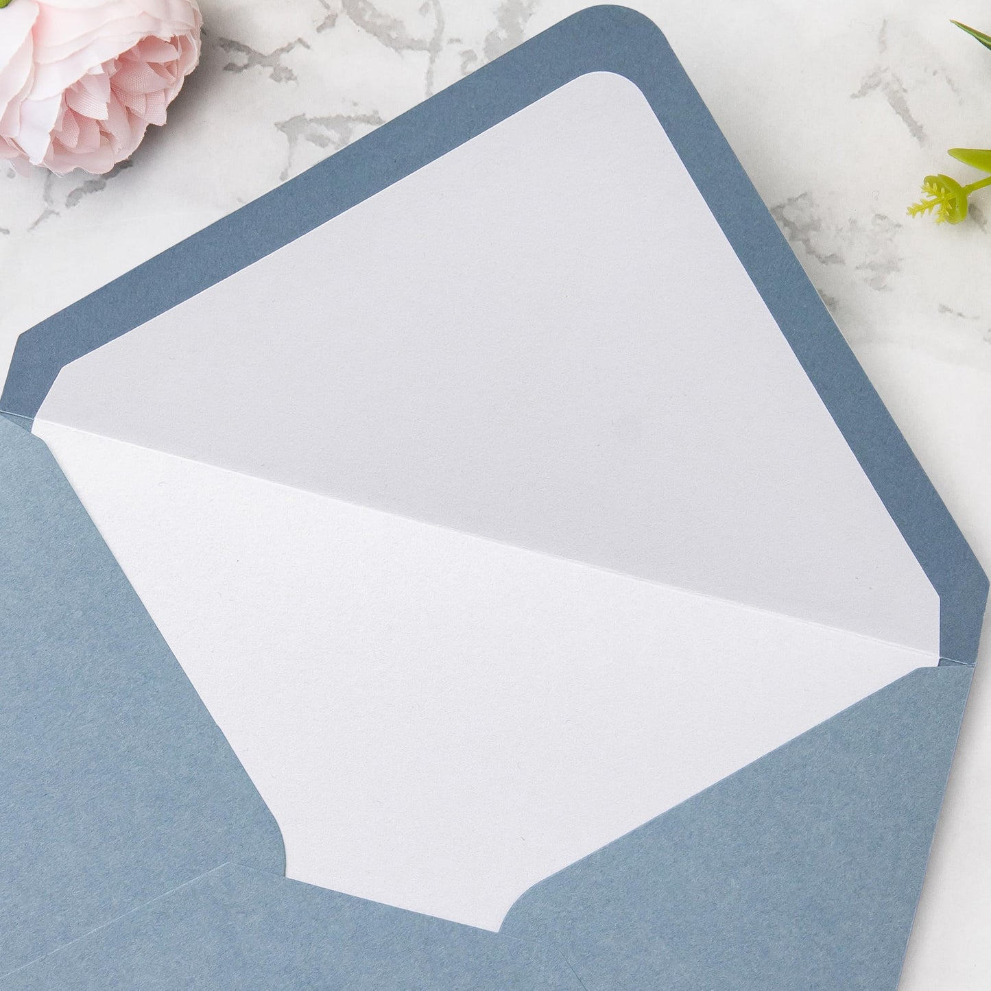 PONATIA 50 Pieces/lot A7 Envelopes, 5.25 X 7.5 Inches Dusty Blue Envelopes Perfect For 5x7 Weddings Invitation Cards, Christmas Gift Cards (Pearl White Liner + Dusty Blue)