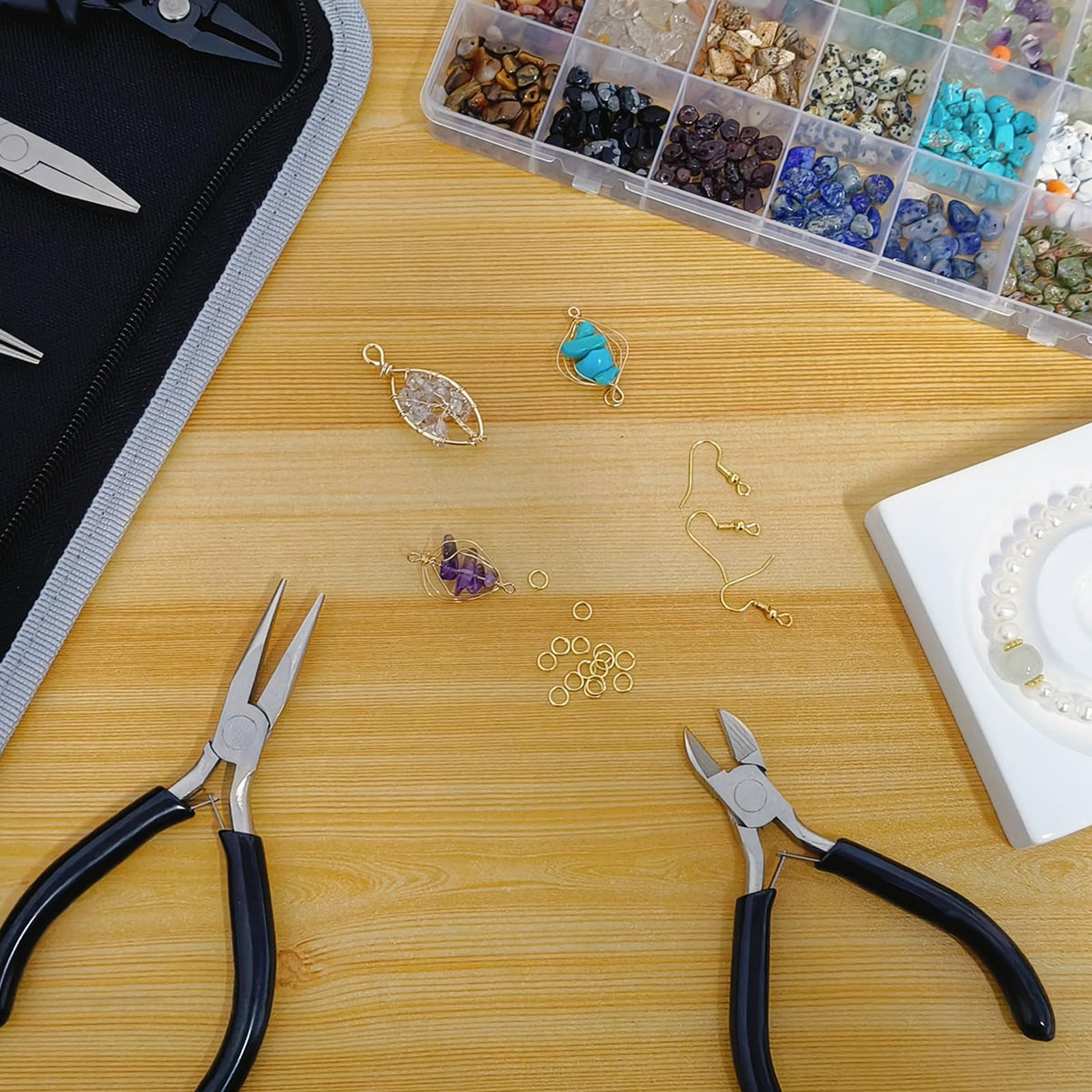 Giwaelro Jewelry Making Kit for Adults, Jewelry Making Supplies with Jewelry Making Tools, Jewelry Pliers, Jewelry Wires, Findings, Necklace Chains, Magnifier and Storage Bag