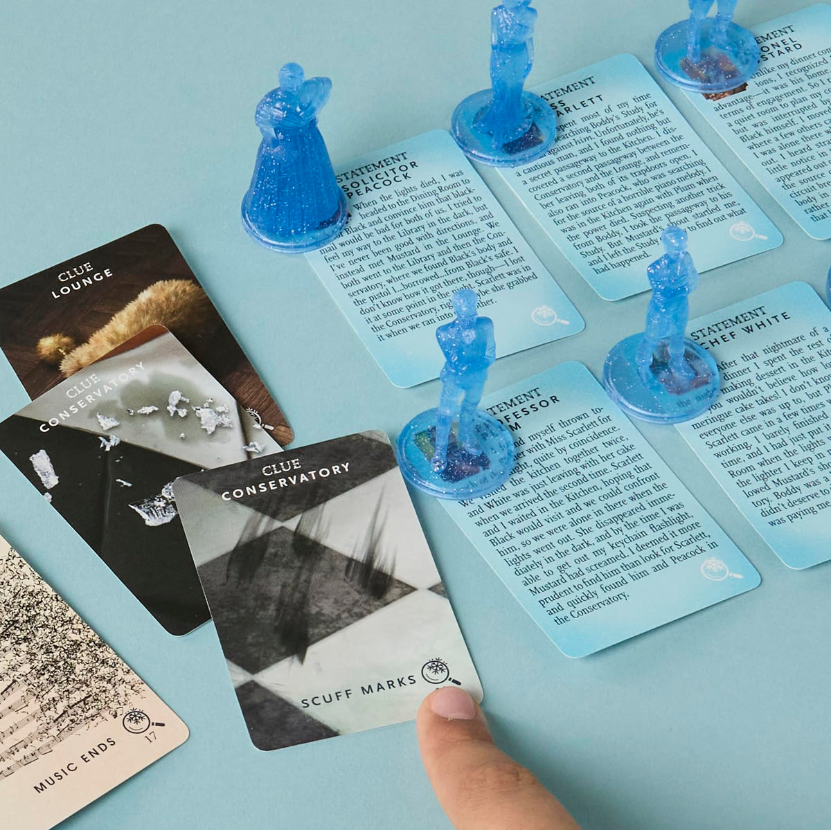 Clue Advent Calendar: Secrets Under Snowfall | 24 Days | Family Mystery Games | with 6 Winter-Themed Tokens and Surprise | Ages 10+ | 1+ Players
