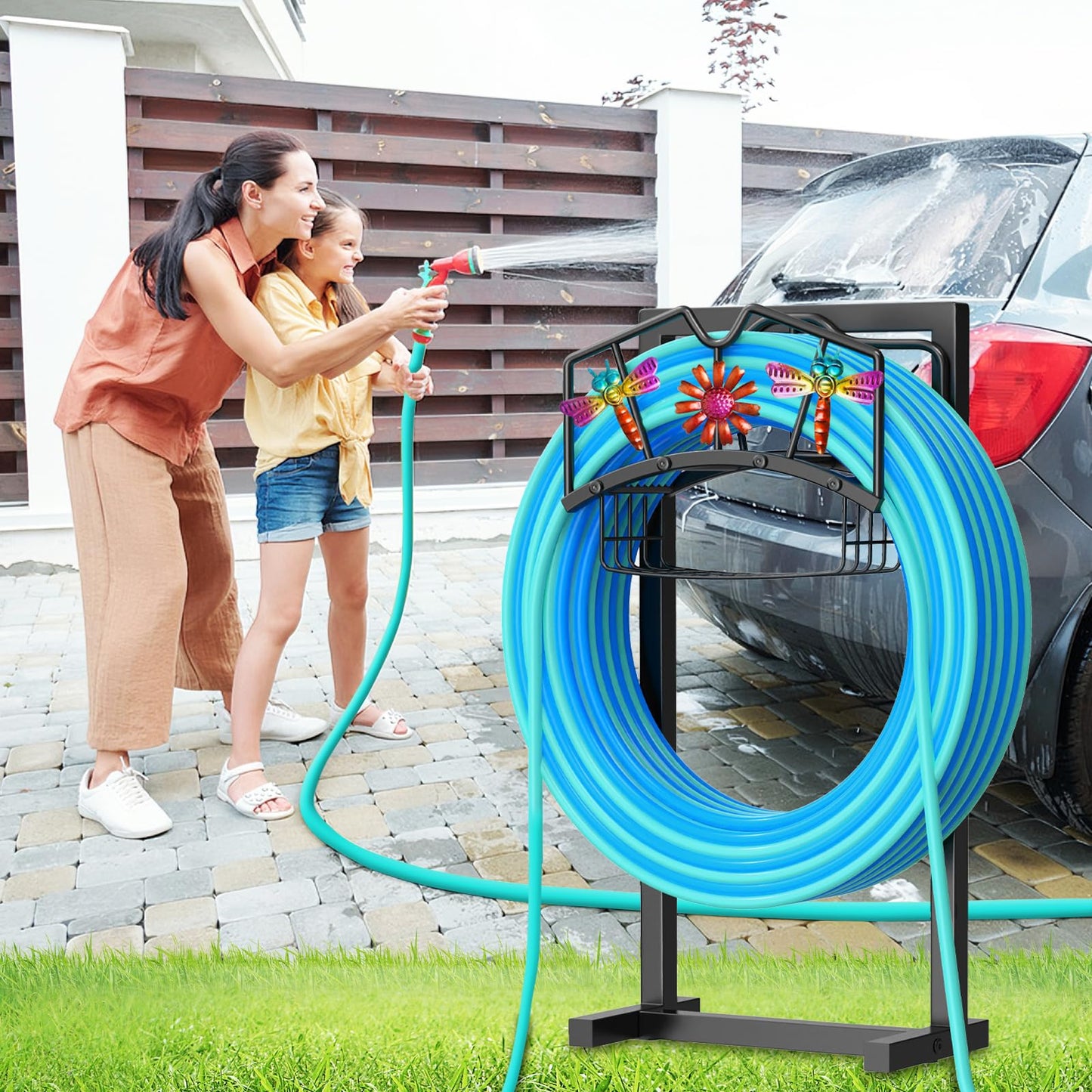 MeyRolizn Garden Hose Holder, Freestanding Water Hose Holder with Storage Basket, Heavy Duty Metal Hose Reels Hanger Stand Organizer with 4 Spikes for Outside Yard Lawn Black