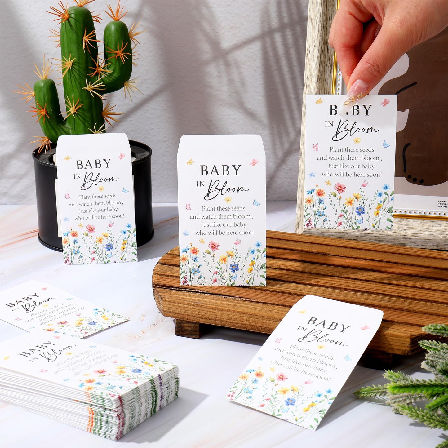 JarThenaAMCS 100Pcs Baby in Bloom Seed Packets Wildflower Baby Shower Party Favors for Guests Flower Self-Adhesive Envelopes Floral Seed Storage Pockets for Gender Reveal Party Supplies