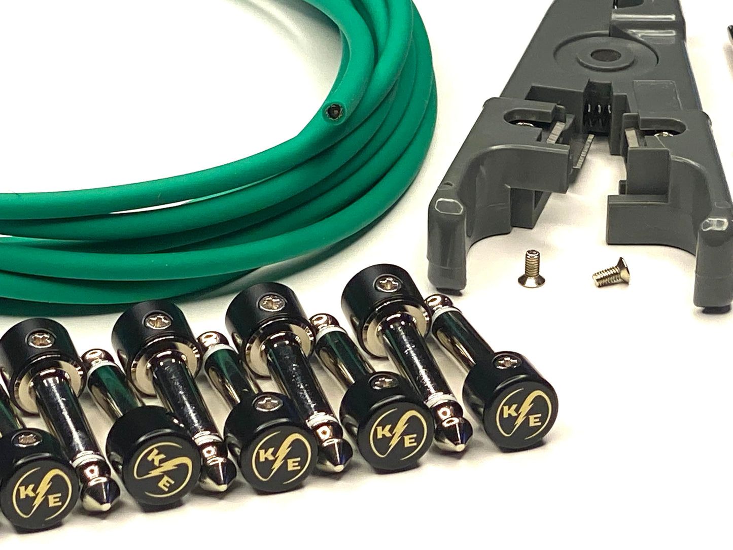Kurrent Electric Solderless Guitar Pedal Patch Cable Kit 6 Pack to Make DIY Custom Length Cables for Pedalboard (Green Cable Kit)