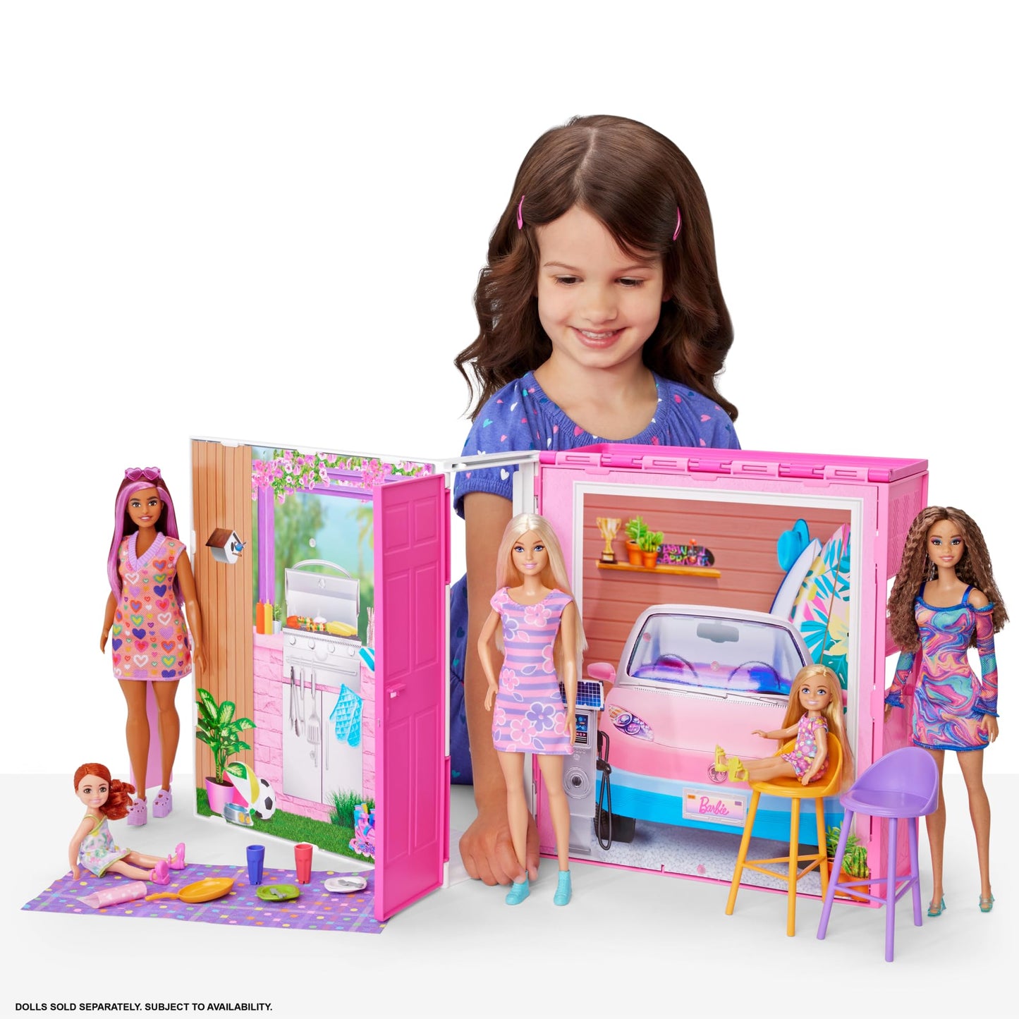 Barbie Doll and House Playset, Getaway House with 4 Play Areas Including Kitchen, Bathroom, Loft Bedroom and Lounge, 11 Decor Accessories