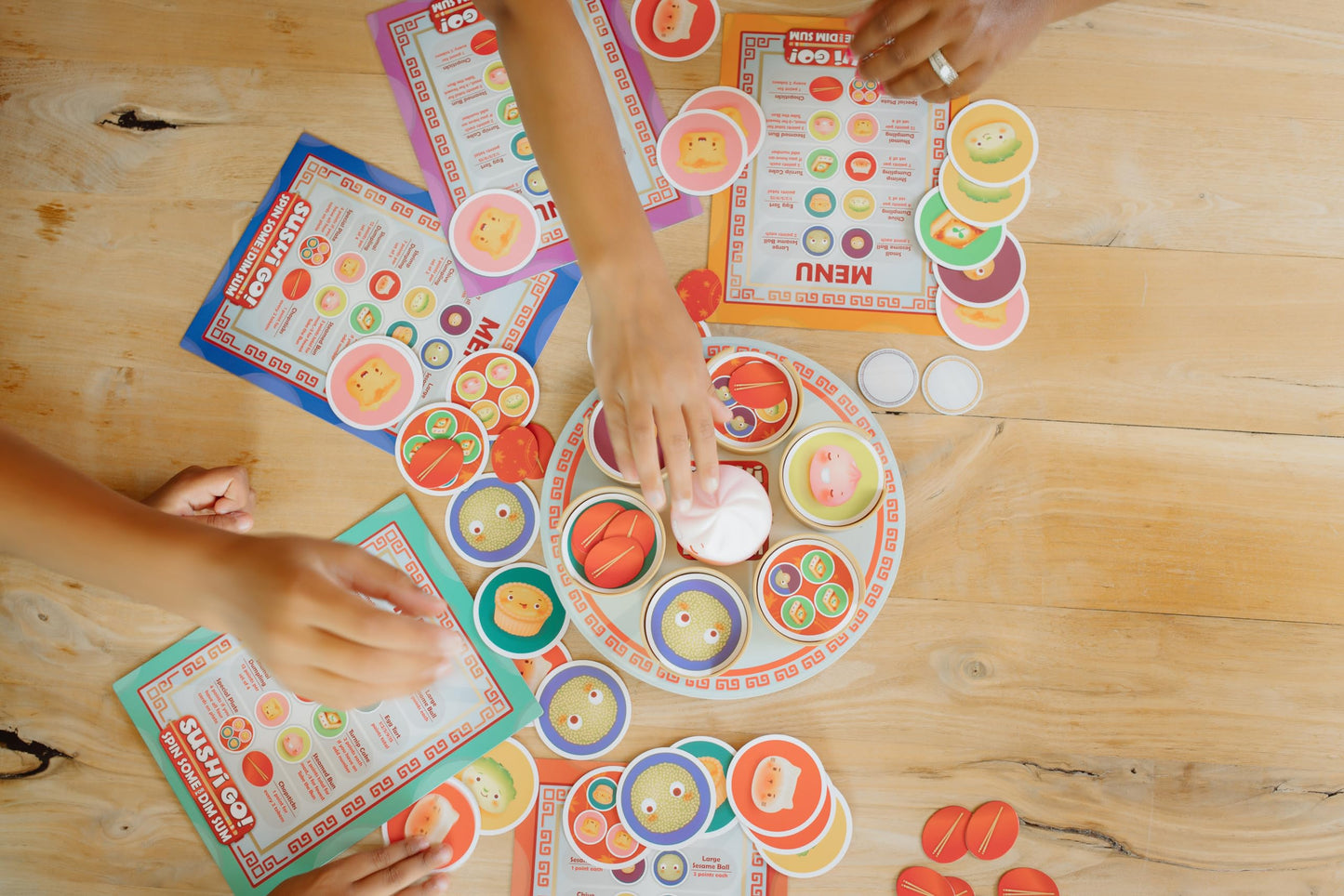 Gamewright Sushi Go Spin Some for Dim Sum- The Spin Pick and Score Game