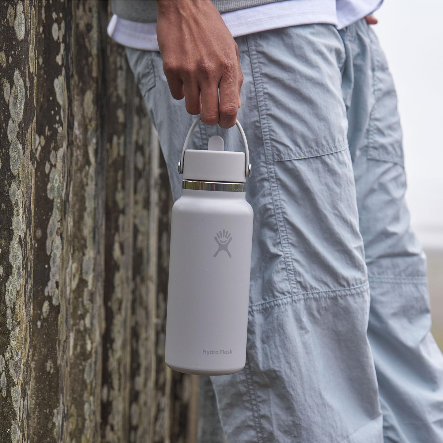 Hydro Flask 32 Oz Stainless Steel Wide Mouth Water Bottle with Leakproof Flex Straw Cap, Trillium