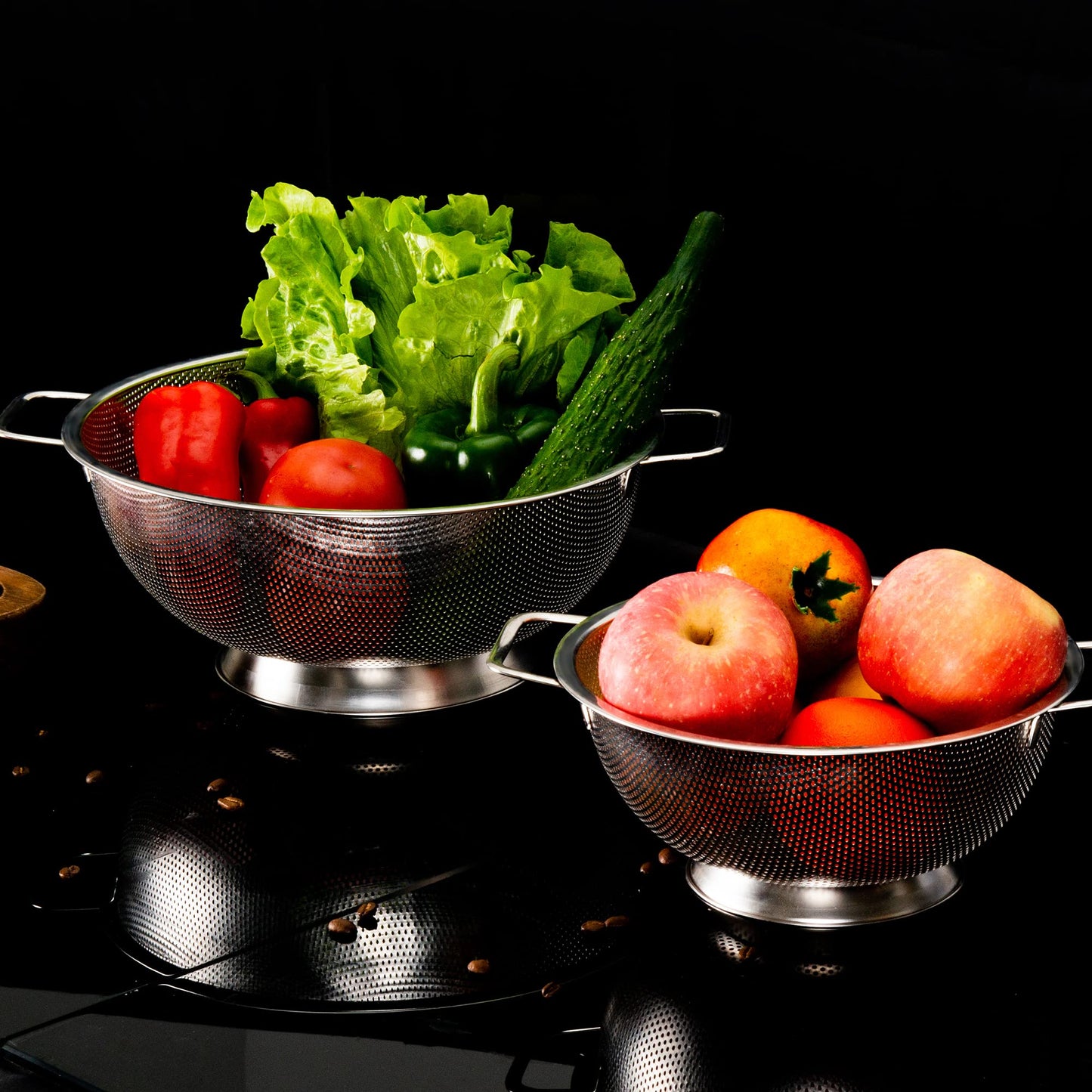 Colander Stainless Steel 5-Quart, Strainer for Kitchen Food, Dishwasher Safe