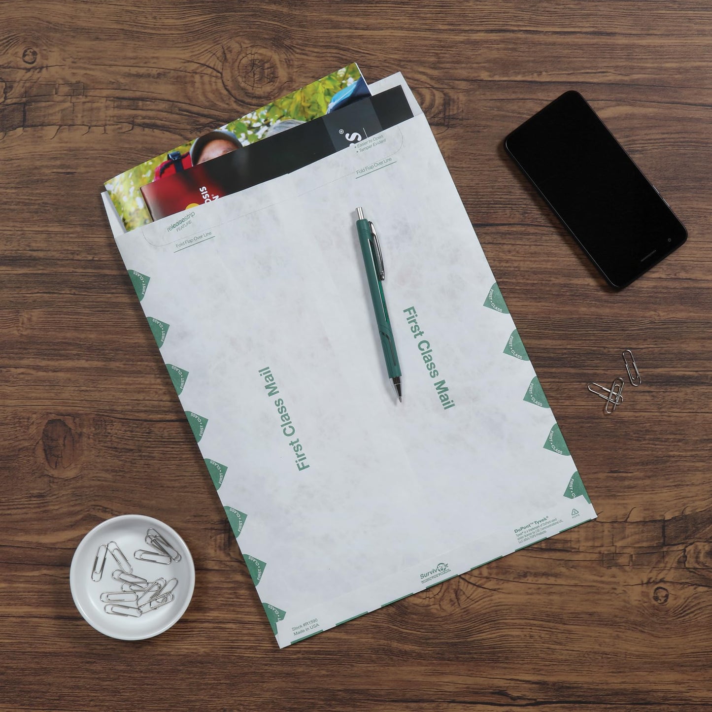 Quality Park Tyvek Open End First-Class 10 X 13 Inch White Envelopes 100 Count (R1590)