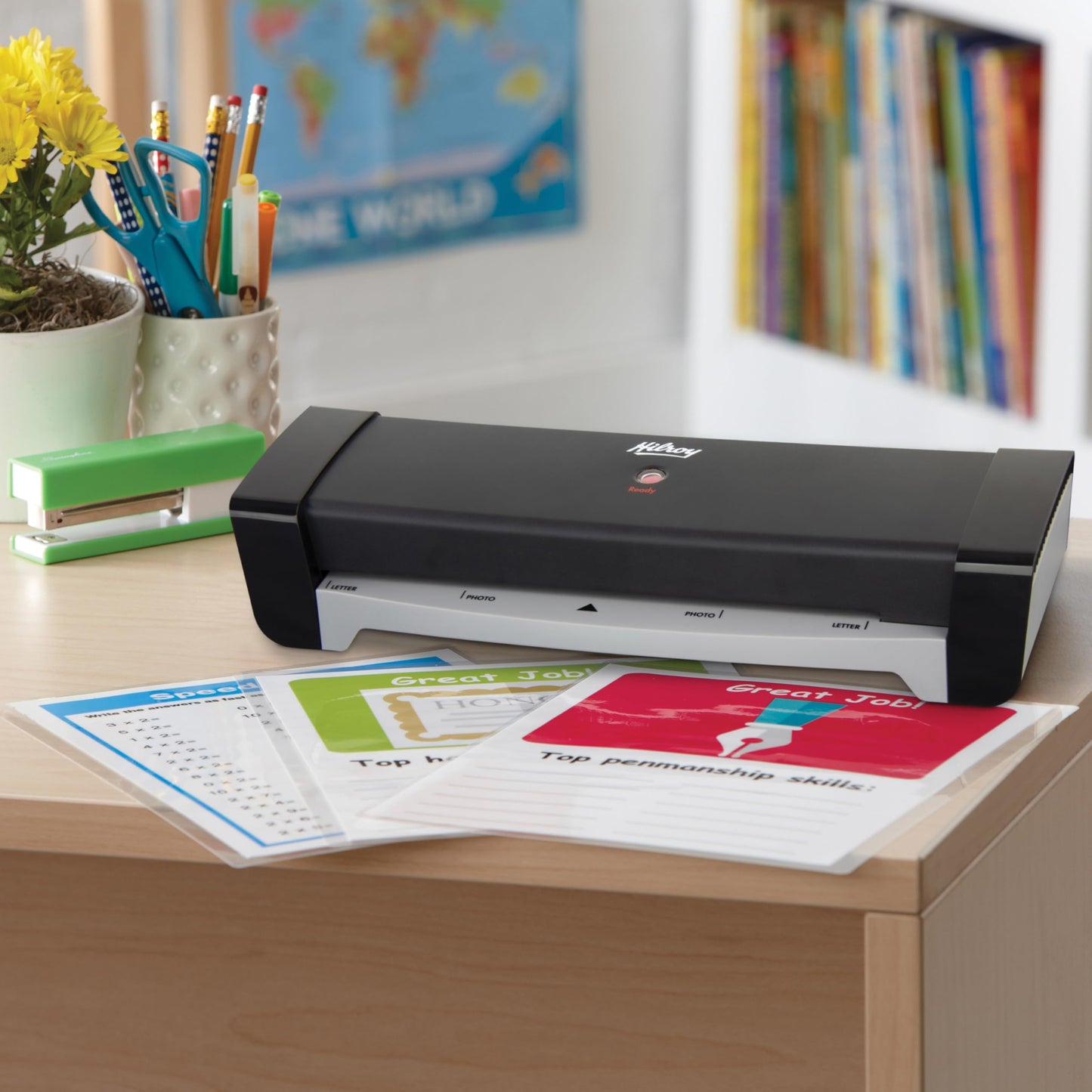 Hilroy 9.5” Thermal Laminator, 3-Minute Warm-Up Time, Built-in Jam Release Mechanism, Auto Shut-Off, 5 Lamination Pouches Included, Use for Home, Office or School, Black (78176)
