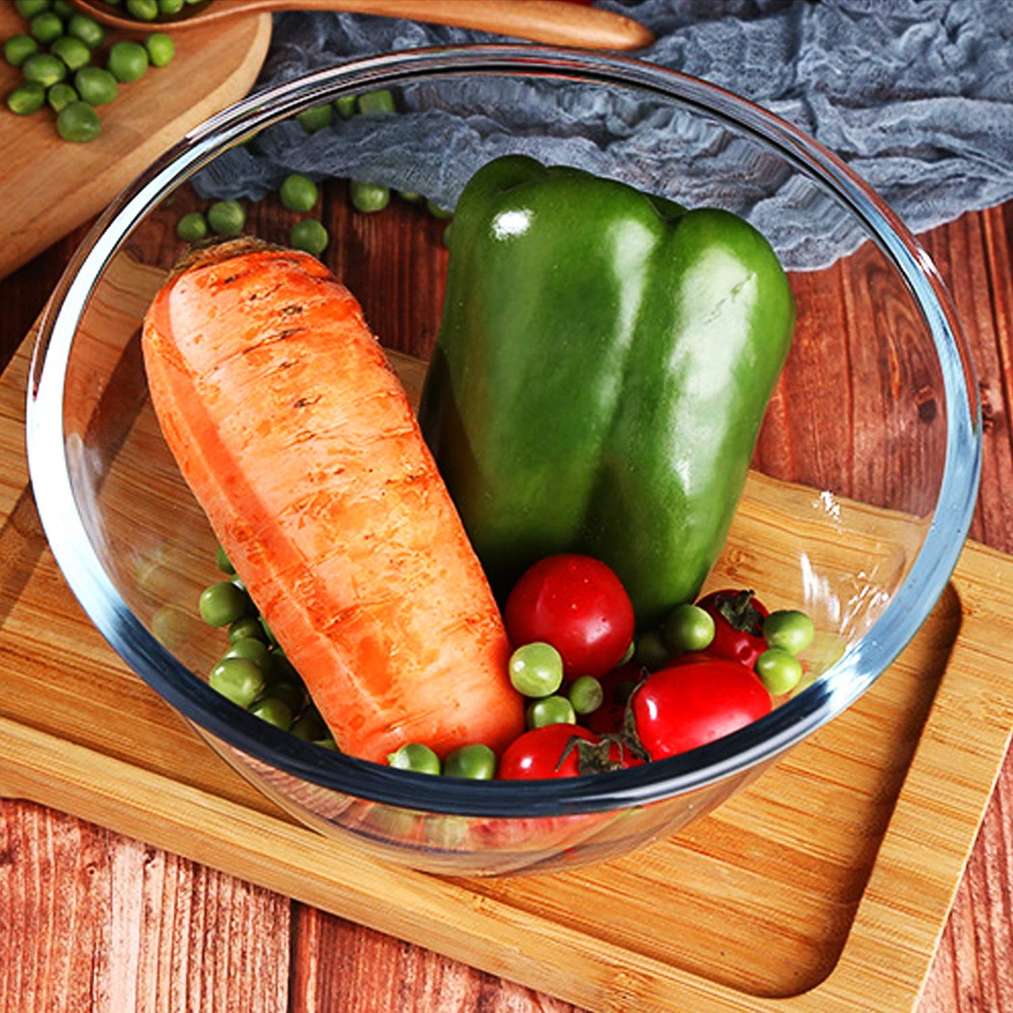 Luvan High Borosilicate Glass Mixing Salad Bowls with Lids Set of 3,4.5QT,2.7QT,1.1QT, Large Kitchen Nesting Bowls, Great for Food Storage, Cooking, Baking,Prepping,Dishwasher and Microwave Safe-3PCS