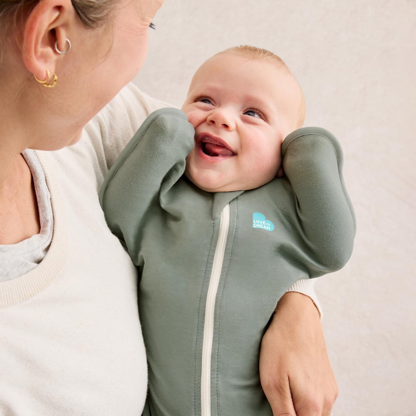 Love To Dream Swaddle Up, Small 3.5-6 kg, Deep Olive, Snug Fit, Supports Healthy Sleep Routine, 1.0 TOG, Ideal for 20-24°C Temperatures, Machine Washable Cotton & 2 Zips for Easy Nappy Changes