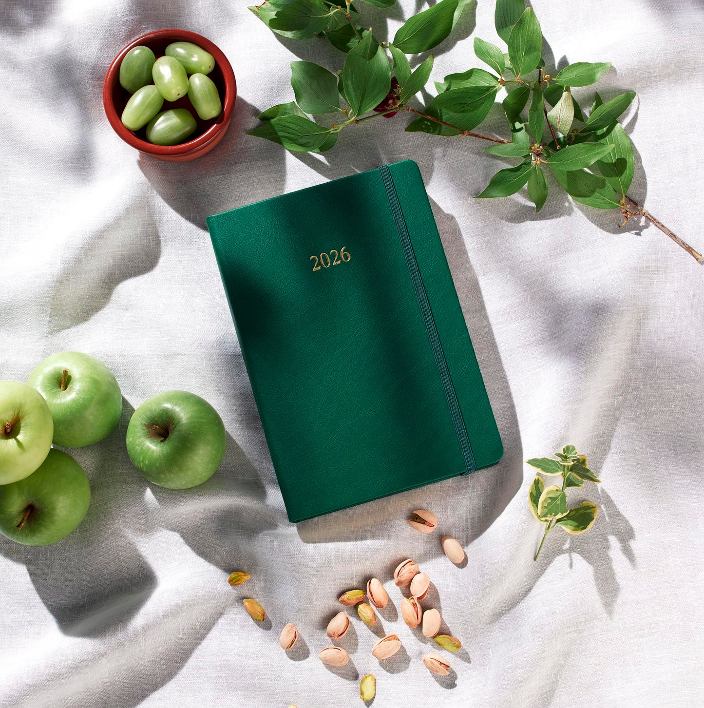 Wykeham's Executive 2026 Daily Journal Planner – Canadian Public Holidays & Format – Customisation Available (Racing Green, 8.5"×5.5")