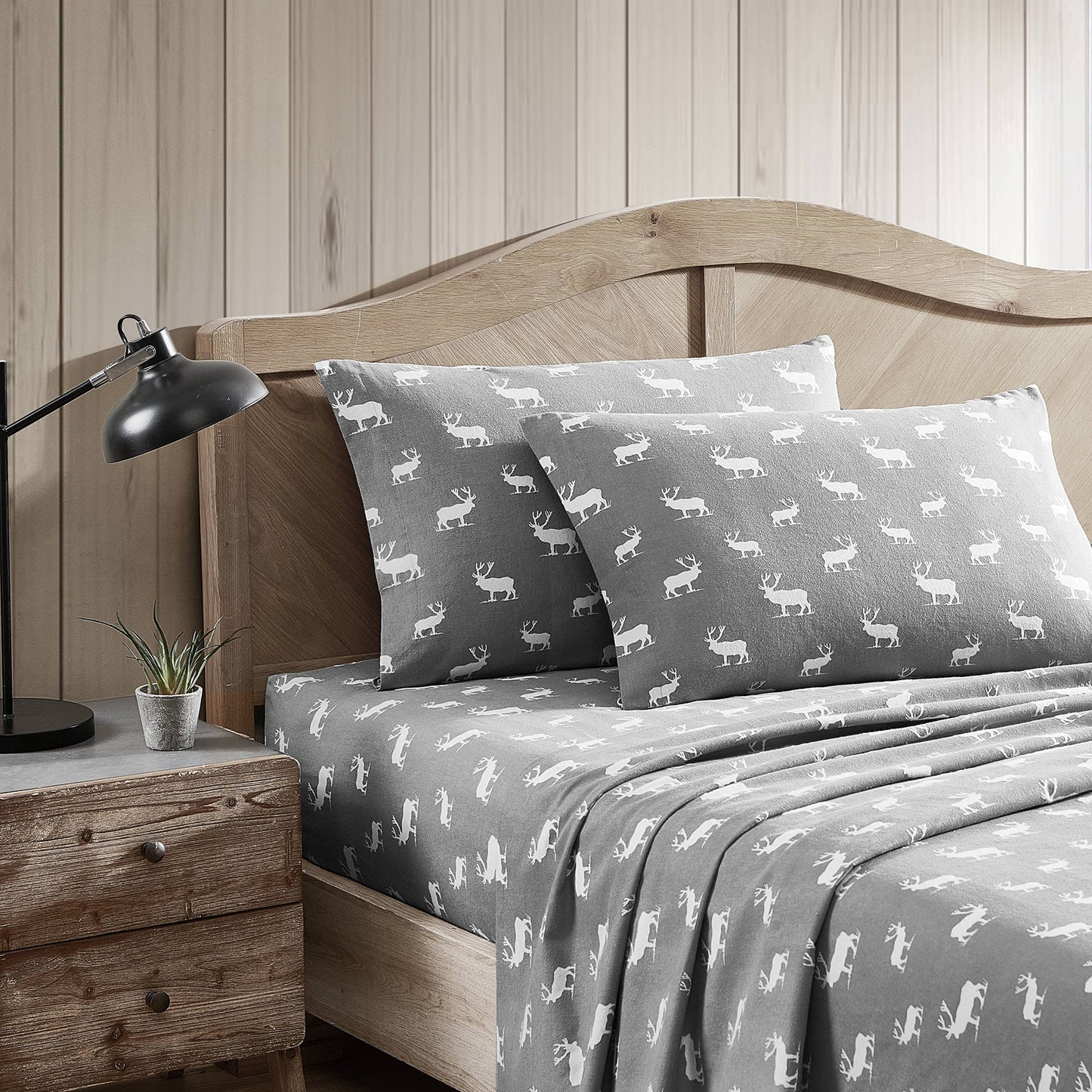 Eddie Bauer - Queen Sheet Set, Warm Breathable Cotton Flannel Bedding with Deep Pockets, Brushed for Extra Softness, Cozy Home Decor, Oeko-Tex Certified (Elk Grove, Queen)