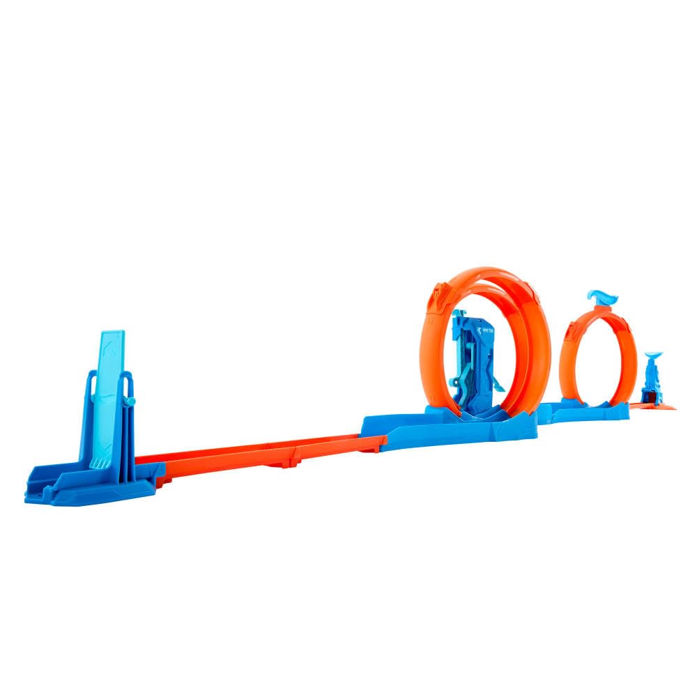Hot Wheels Toy Car Track Set, Triple Loop Pack & 1:64 Scale Vehicle, Track-Building Components with 3 Loops, Speed Snap Tracks & Adapters