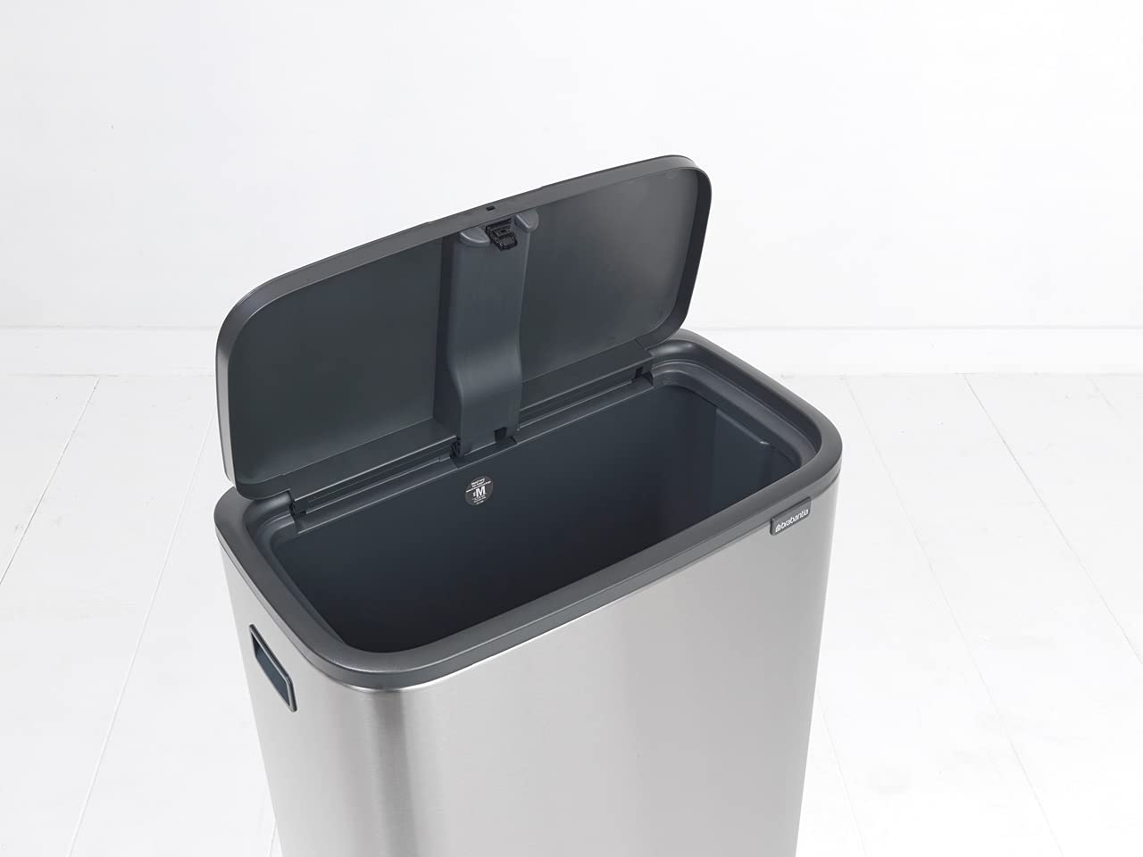 Brabantia PerfectFit Trash Bags (Size M/16 Gal) Thick Plastic Trash Can Liners with Drawstring Handles (40 Bags)