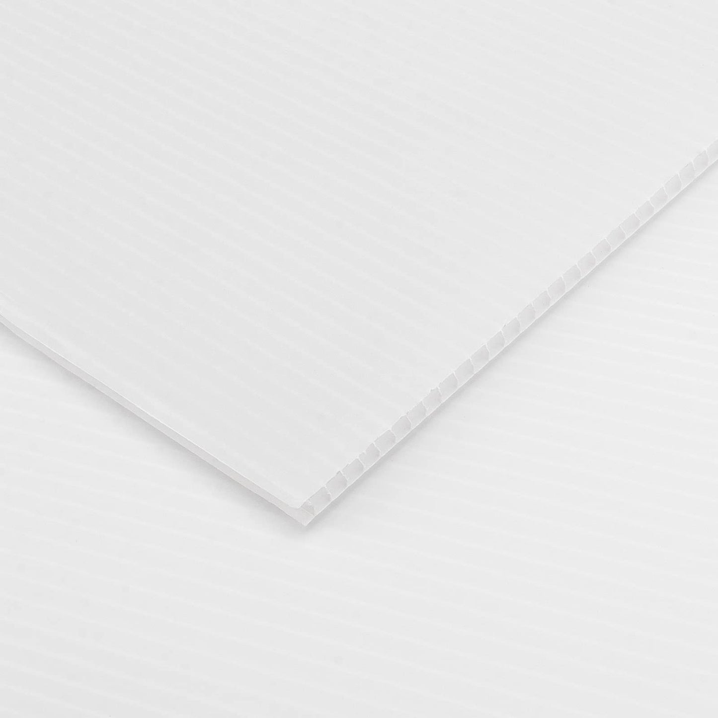 MOUYAT 20 Pack 17 x 13 Inches White Plastic Corrugated Sheets, 5/32 Inch 4mm Corrugated Plastic Sign Board, Rectangular Waterproof Blank Yard Sign Board for Courtyards, Lawns, Gardens