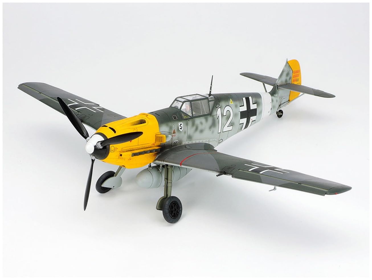 Messerschmitt Br109e-4/7 1/48 Plane Plastic Model Kit
