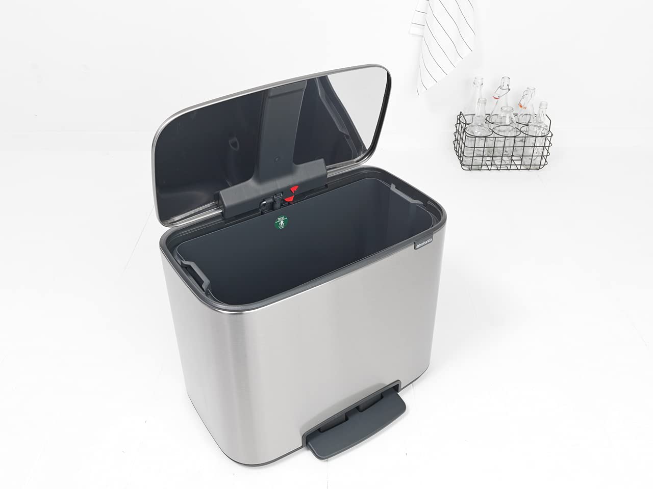 Brabantia PerfectFit Trash Bags (Size R/9.5 Gal) Thick Plastic Trash Can Liners with Drawstring Handles (40 Bags)