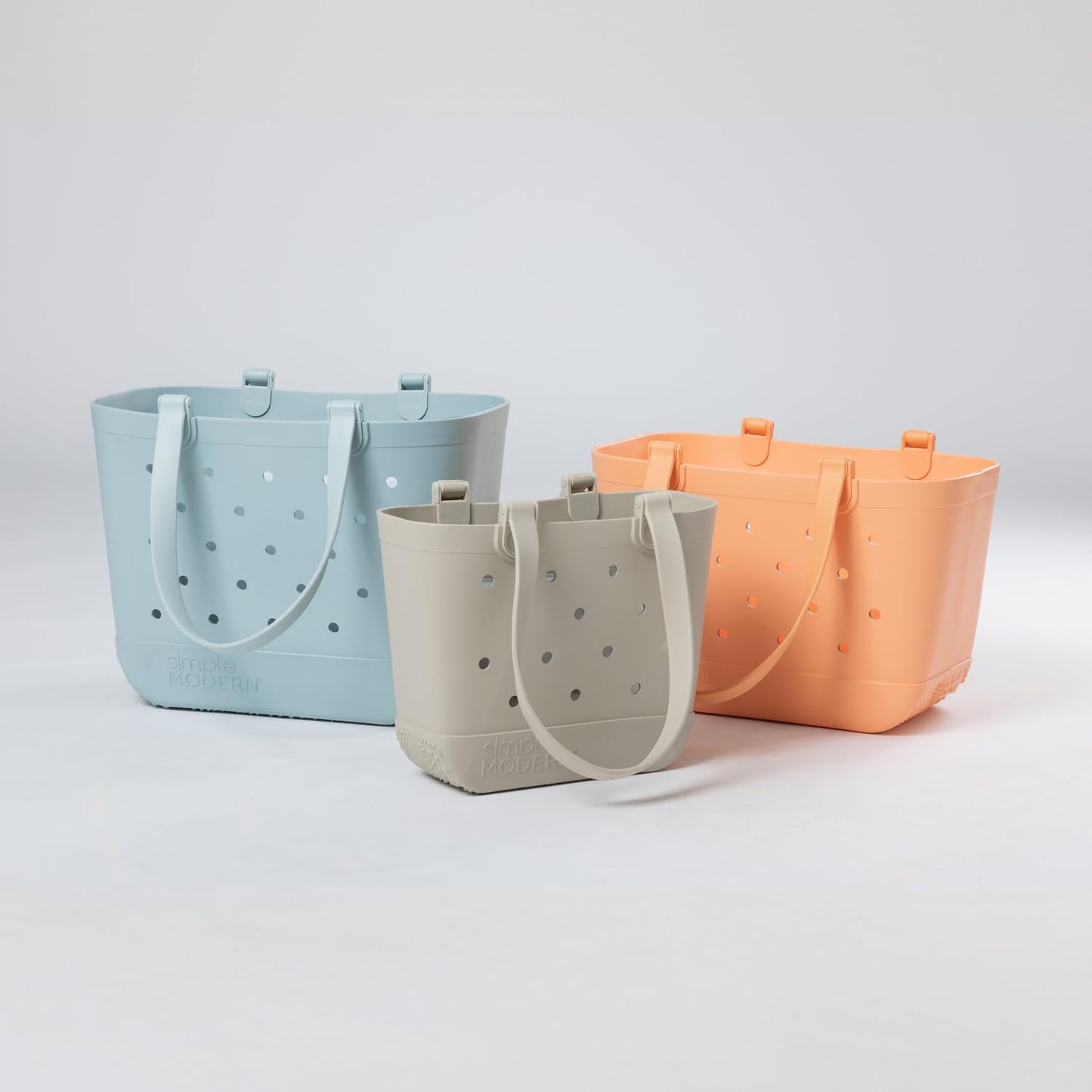 Simple Modern Beach Bag Rubber Tote | Waterproof Medium Tote Bag with Zipper Pocket for Beach, Pool Boat, Groceries, Sports | Getaway Bag Collection | Cream