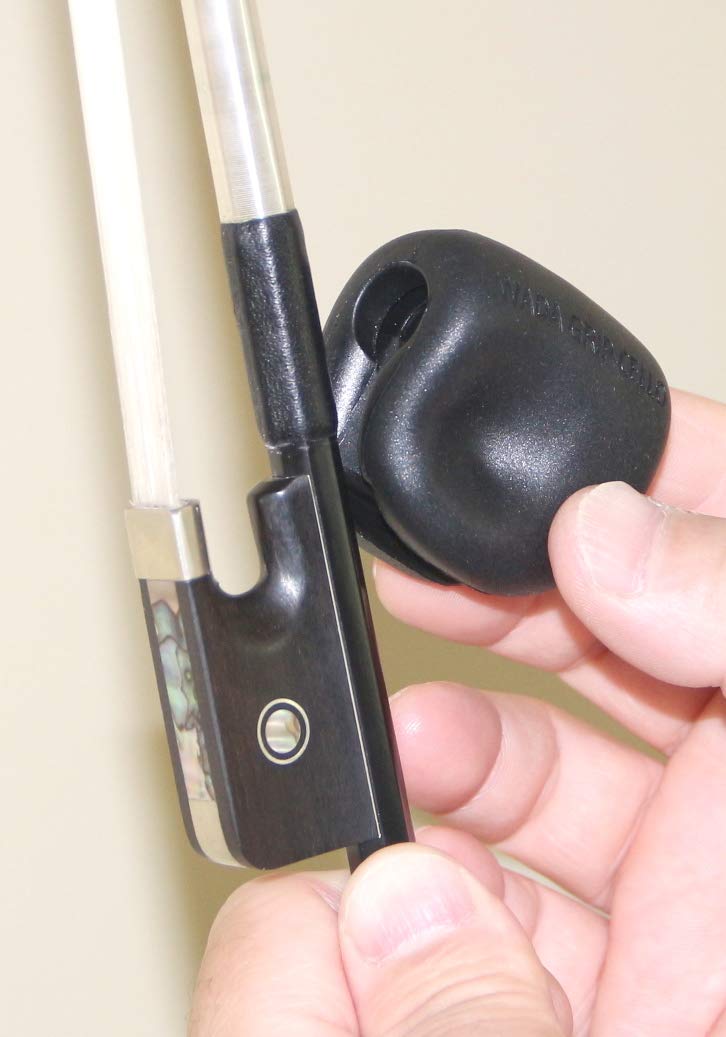 WADA Cello Bow Grip Aid: A Correct Bow Hand without Strain. A Second to Attach to the Bow and Remove. You can Concentrate on Your Sound and Music with a Relaxed Hand and Arm from the Beginning.
