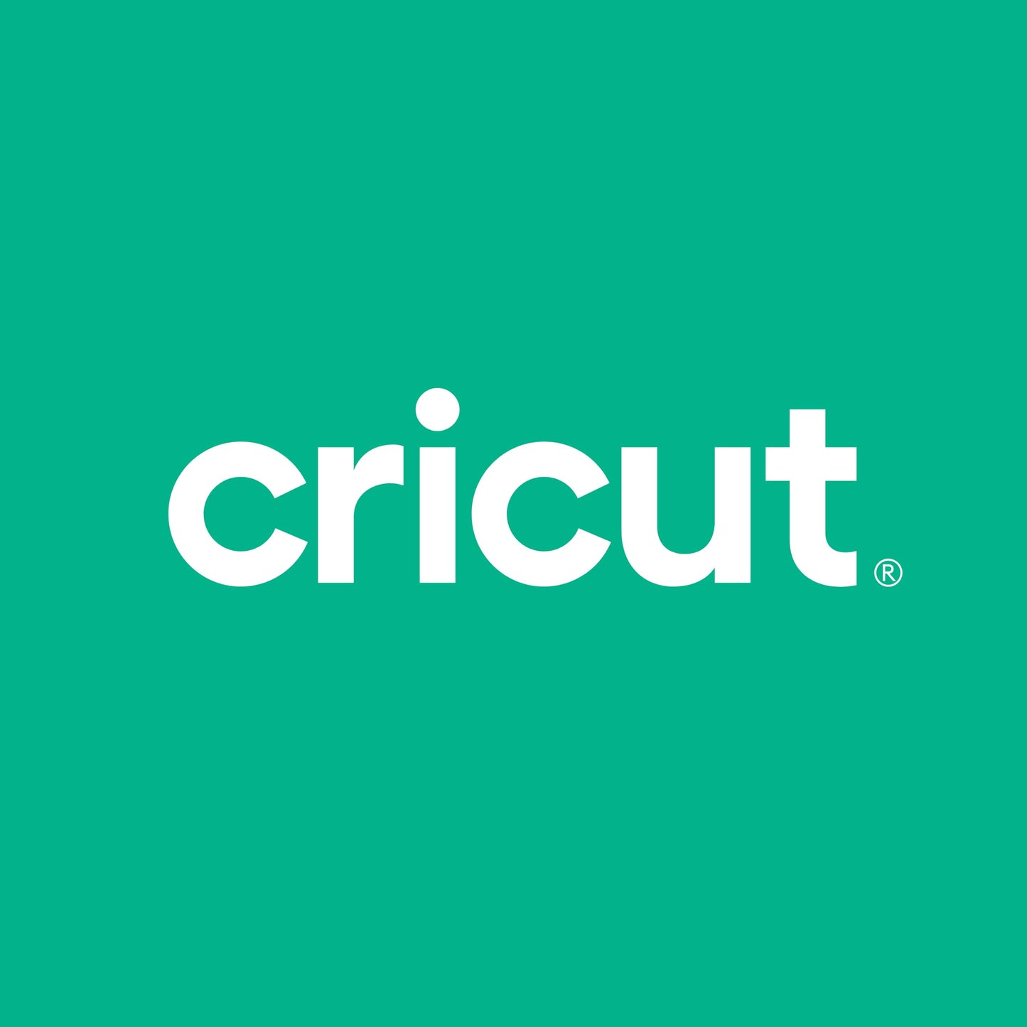 Cricut Smart Iron On, White, 3-Pack of 3ft Rolls (13"x36") Heat Transfer Vinyl for Maker & Explore Machines- Matless Cutting for Long cuts up to 12ft