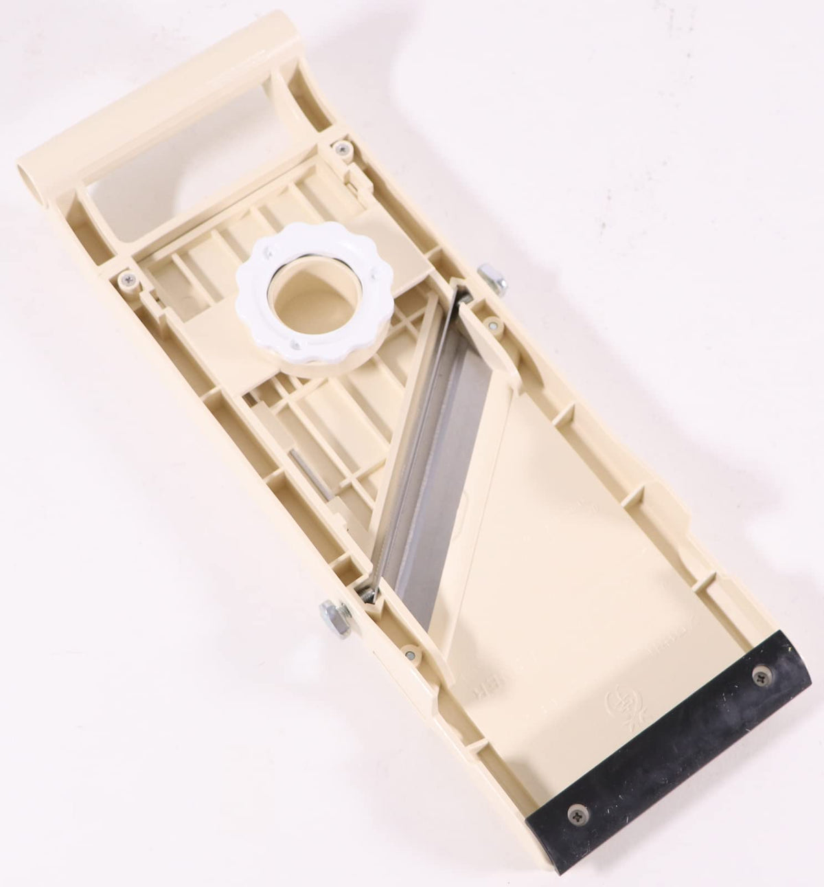 Benriner No. 95 Super Slicer, 5" Wide, Ivory