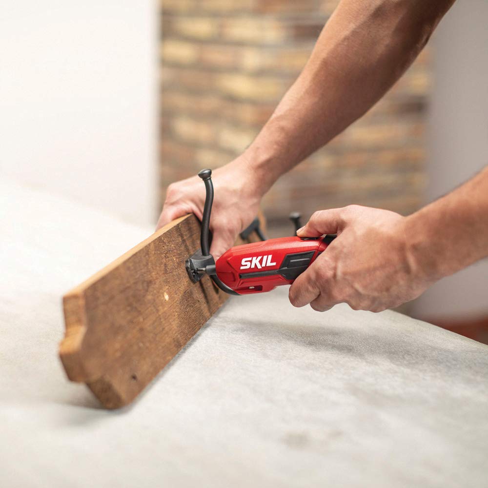 *SKIL 4V Pivot Grip Screwdriver