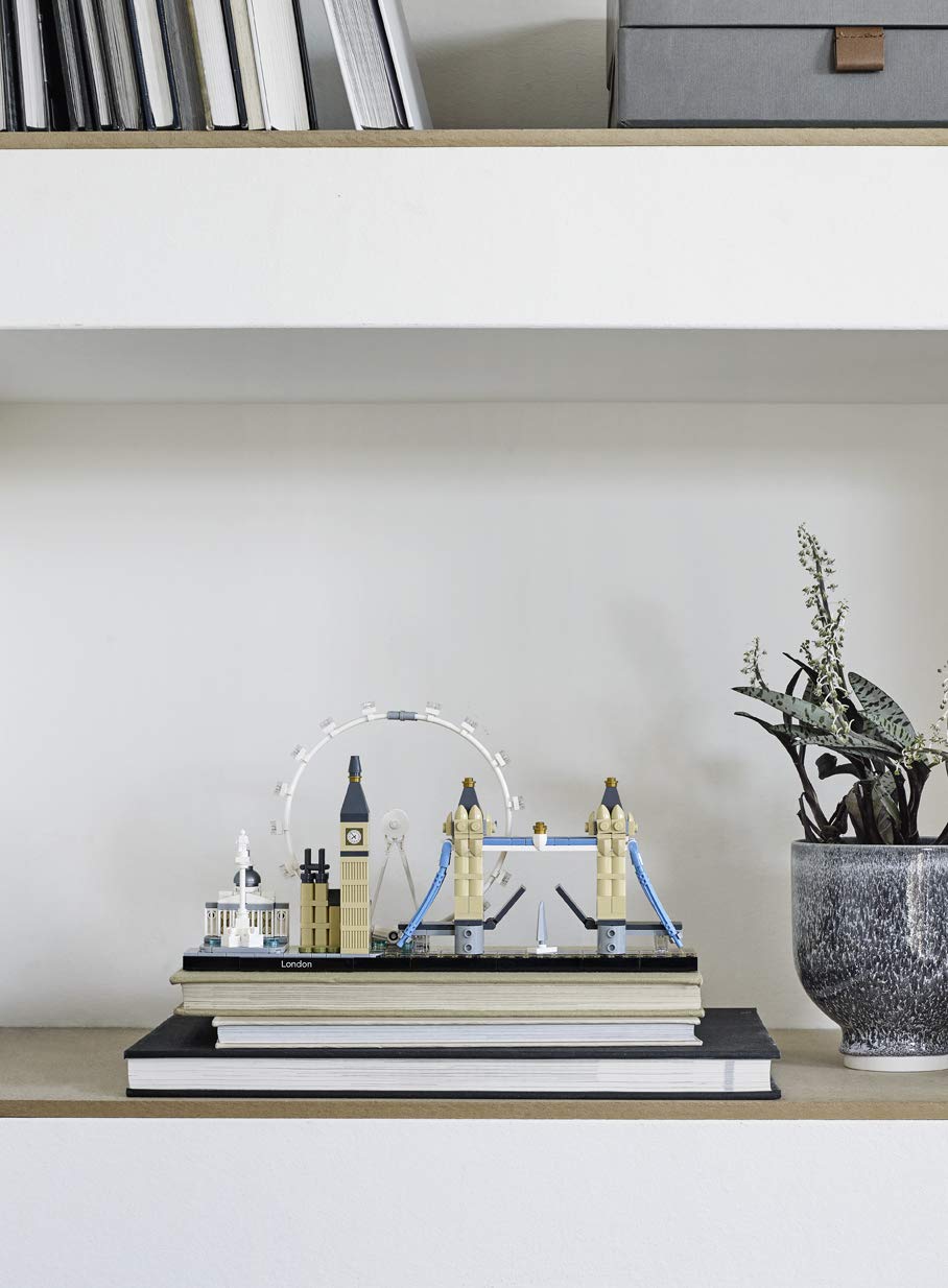 LEGO Architecture London Skyline 21034 Collectible Model Building Kit with London Eye, Big Ben, and Tower Bridge, Office Home Décor, Skyline Collection