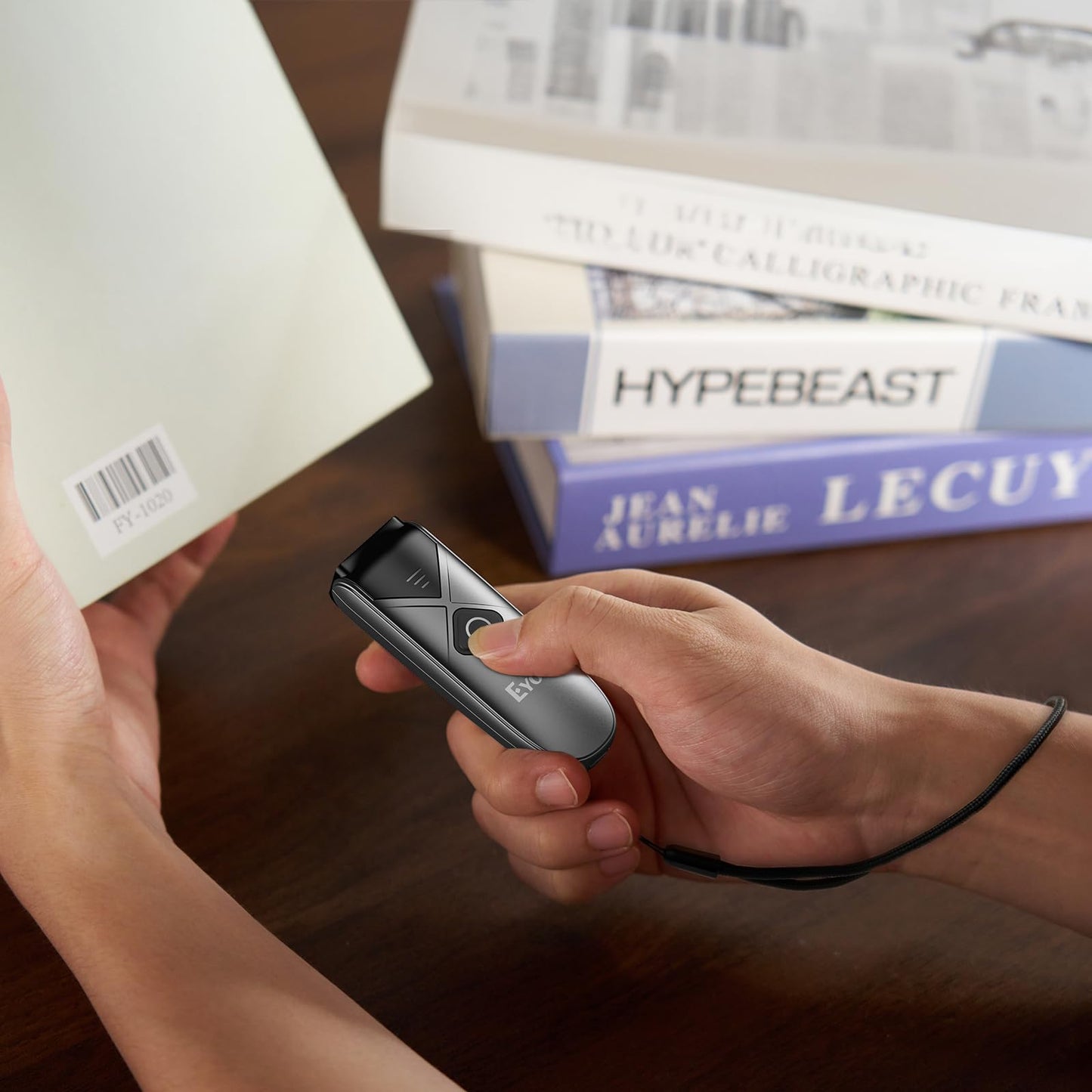 Eyoyo Bluetooth 2D&1D Barcode Scanner, Portable Wireless Mini Barcode Reader with 2.4G Wireless/Bluetooth/USB Wired Connection QR Code Scanner Compatible with Pad, Phone, Android, Tablet PC