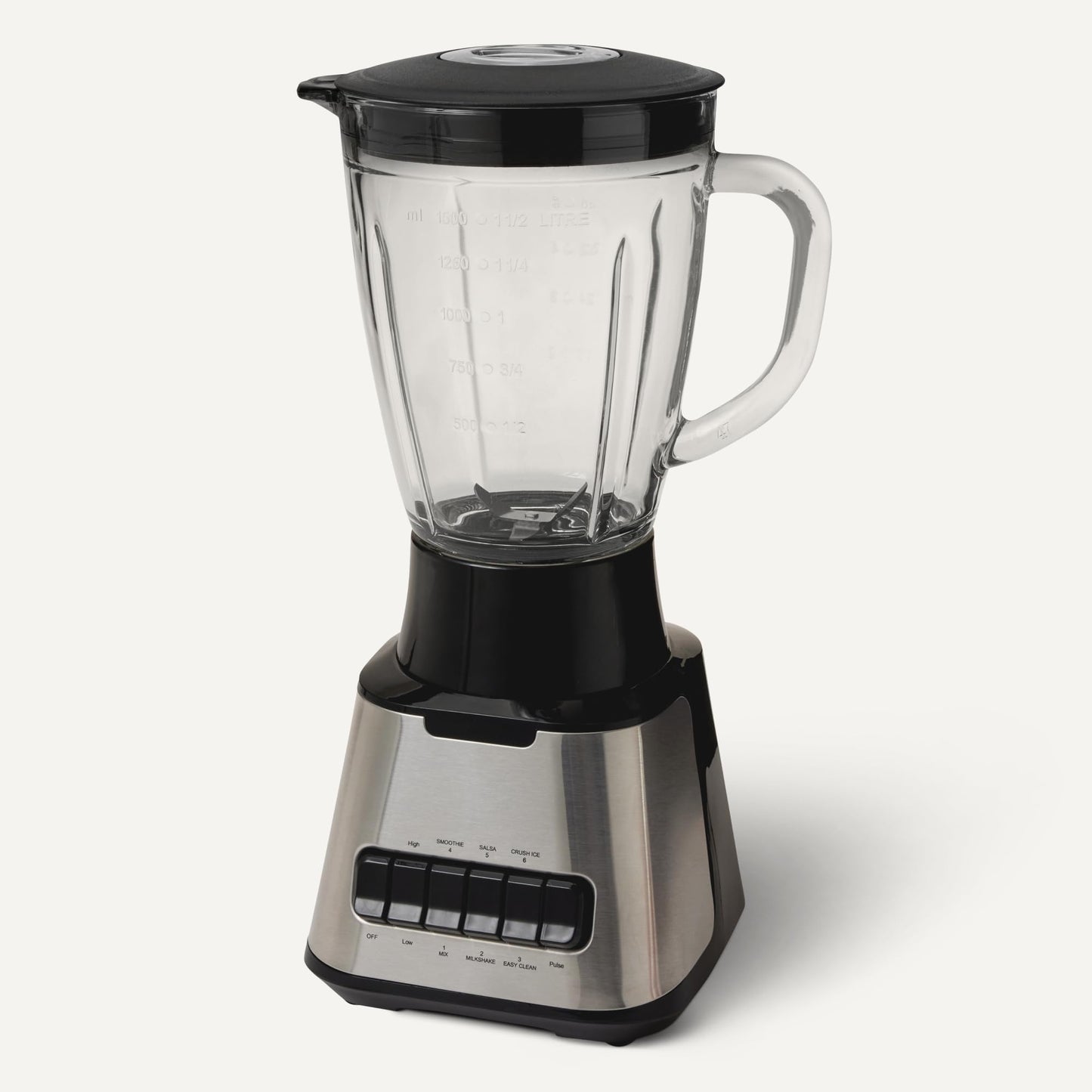 Amazon Basics 6-Cup (50 Fl. Oz) Countertop Blender, with 6 Pre-Programmed Functions, Pulse, Ice Crush, Stainless Steel Blades, Glass Jar, Up to 700W, Black & Silver