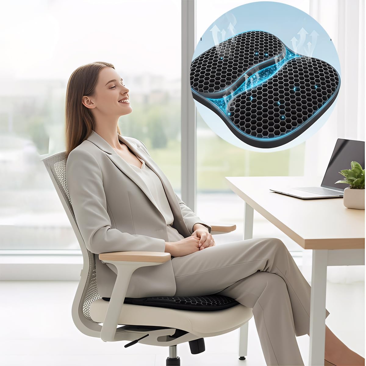 Foldable Honeycomb Seat Cushion with Zipper & Handle, Portable Gel Seat Cushion with Ventilative Cover & Anti-Skid Bottom, Portabl Cushion for Travel 15.8x13.3x1.4 Inches (Black)