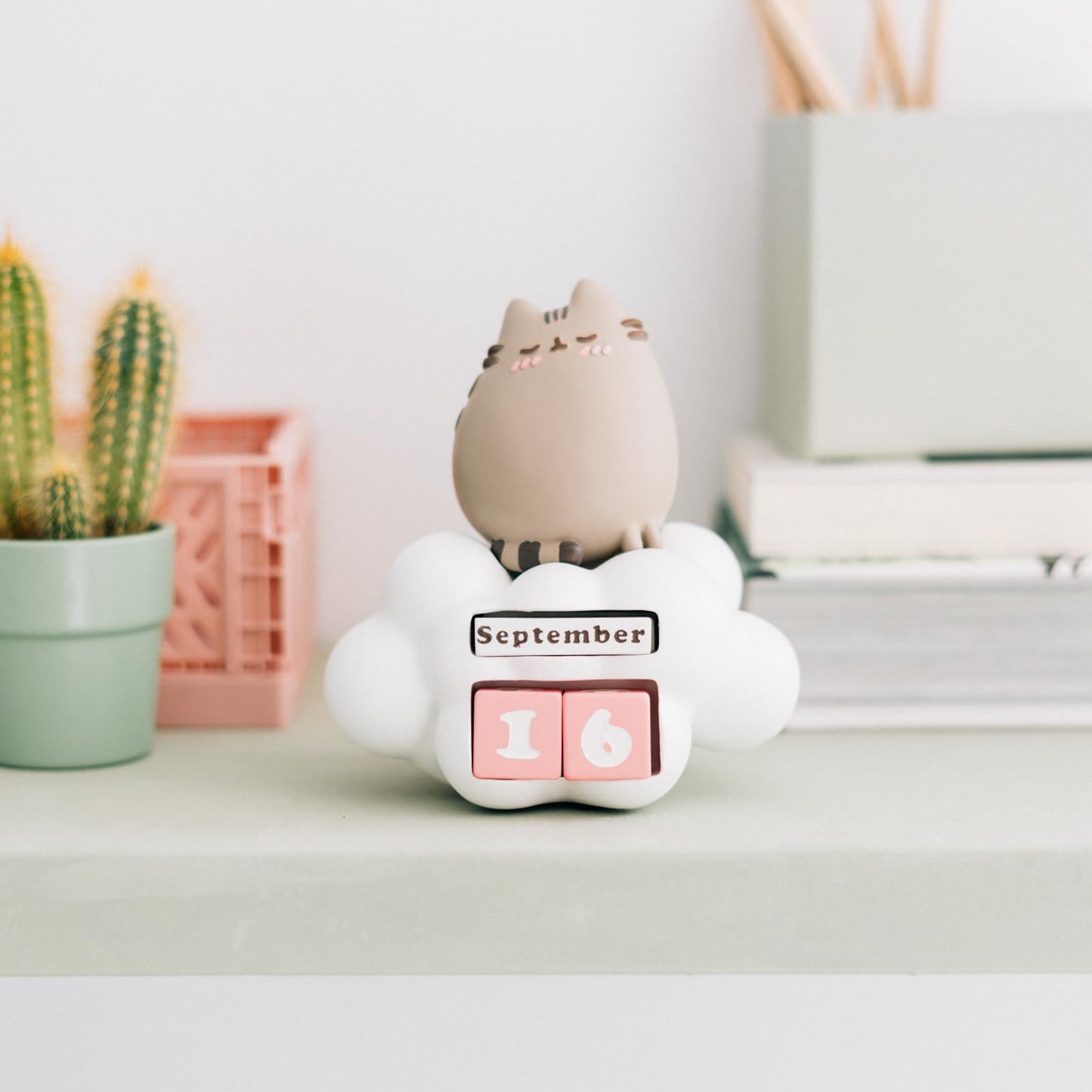 Grupo Erik Pusheen Perpetual Calendar | Flip Calendar | Pusheen Calendar | Perpetual Calendars | Pusheen Desk Calendar | Pusheen Cat Figure | Pusheen Gifts | Cool CalendarF