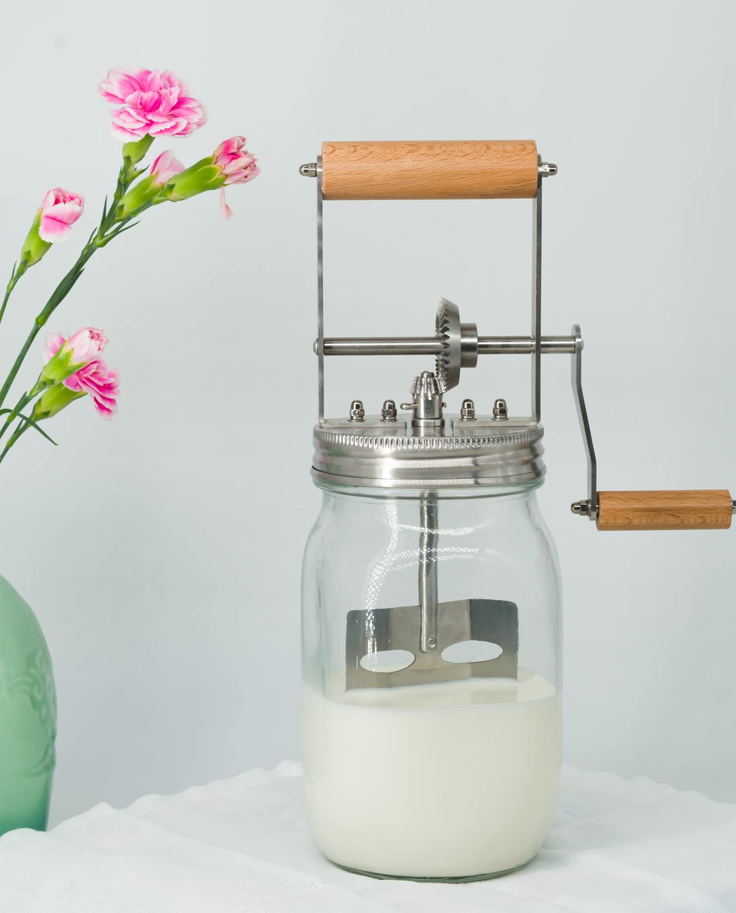 aeaker Aeaker Glass Butter Churn; Delicious Homemade Butter in as Little as Ten Minutes; Large 32-Fluid Ounce Capacity Butter Churner, 1 EA, ASFE588