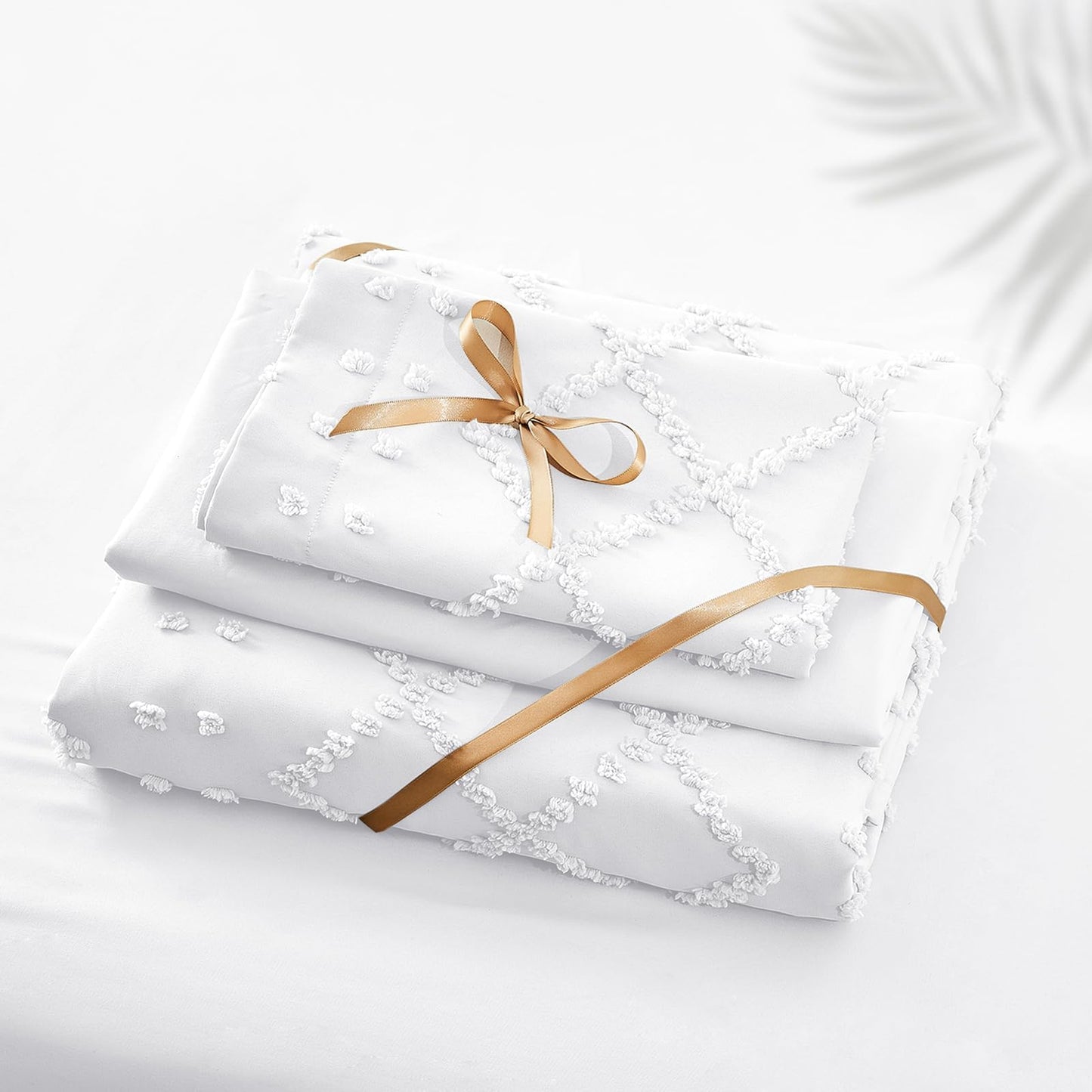 HYMOKEGE Duvet Cover King Size, Boho Tufted King Duvet Cover Set 3 Pieces, Soft & Lightweight Shabby Chic, Embroidery Bedding Set for All Seasons, 104" × 90" & 2 Pillow Shams, White