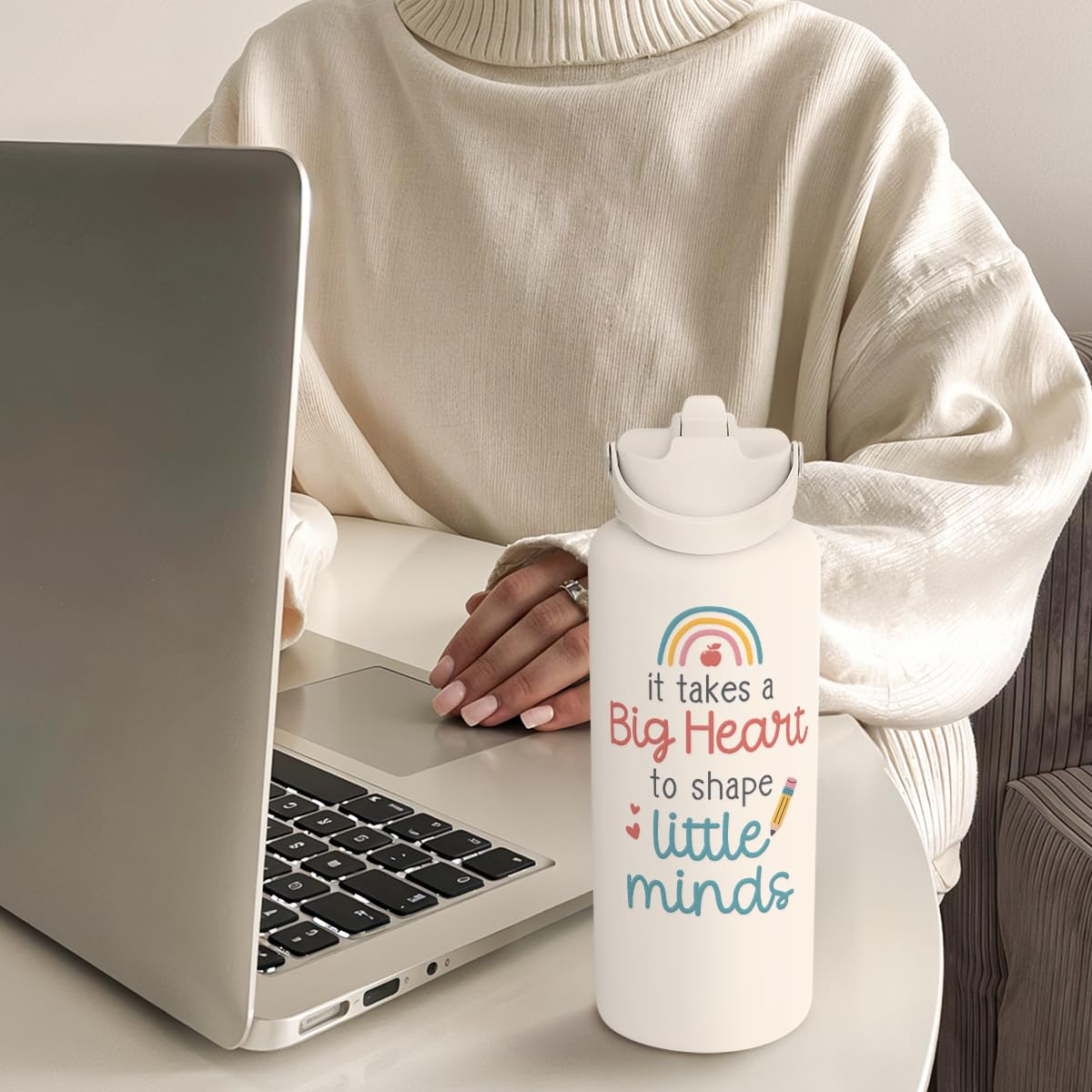 SANDJEST Teacher Appreciation Gifts - It Takes a Big Heart to Shape Little Minds Water Bottle 32oz Stainless Steel Insulated with Lid, Teacher Gifts from Students for Teacher's Day Back to School