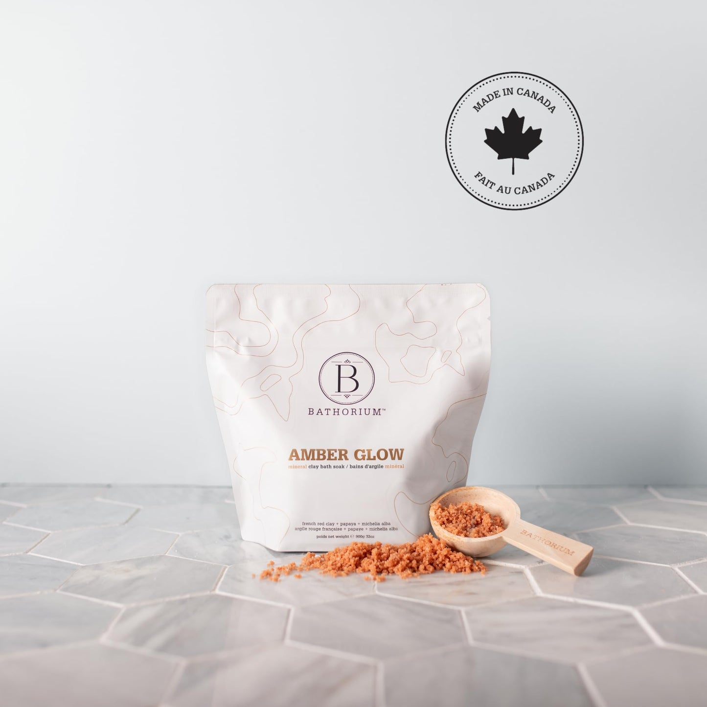 Bathorium Amber Glow Clay Mineral Soak – Bath Soak with French Pink Clay & Mineral-Rich Salts, Enriched with Organic Vanilla & Bergamot, Soothes & Revitalizes Skin, Approximately 3 Baths, 900g