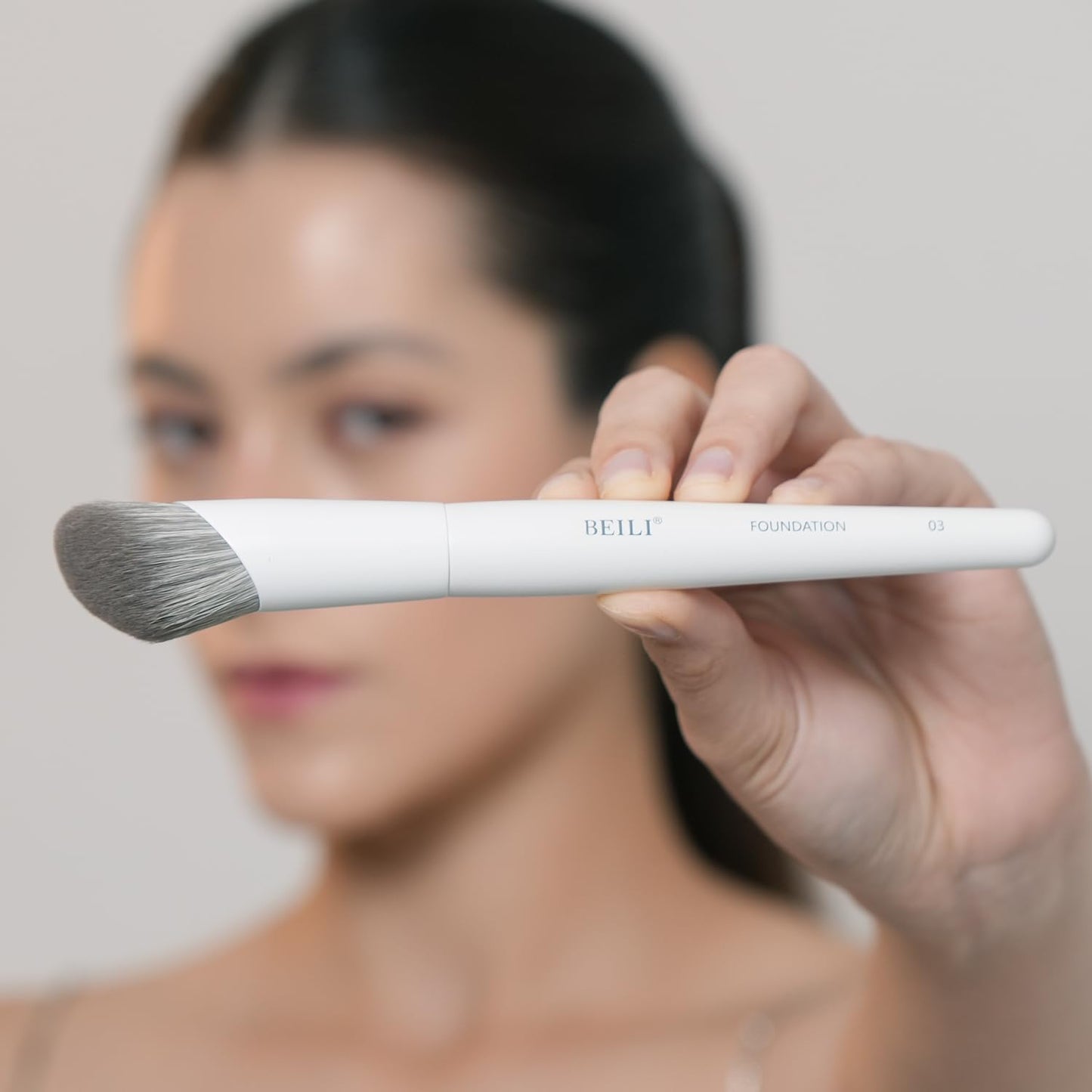 BEILI Makeup Brush Set,White Makeup Brush Set, 12 Vegan Makeup Brushes for Powder Foundation, Concealer, Eyebrows, Eyeshadow, Contour, Eyeliner, Blender Eye Brush